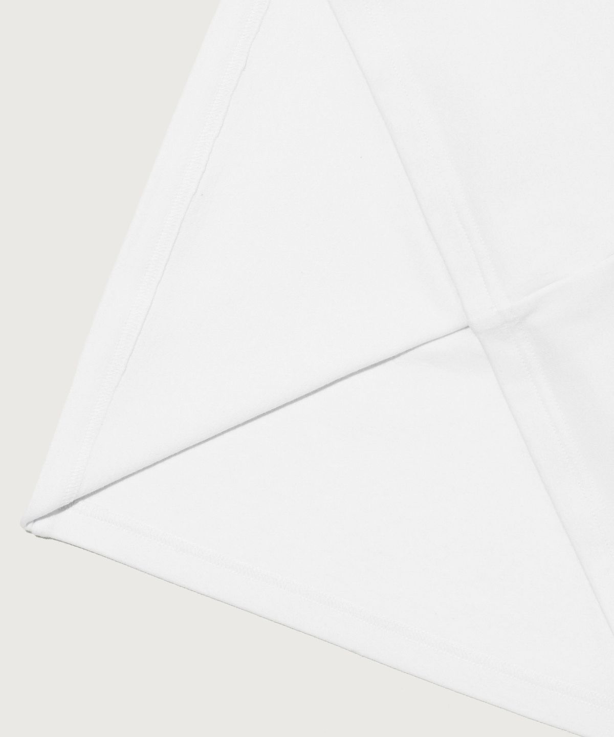 챔피온(CHAMPION) C로고 머슬핏 스트레치 반팔 티셔츠 White