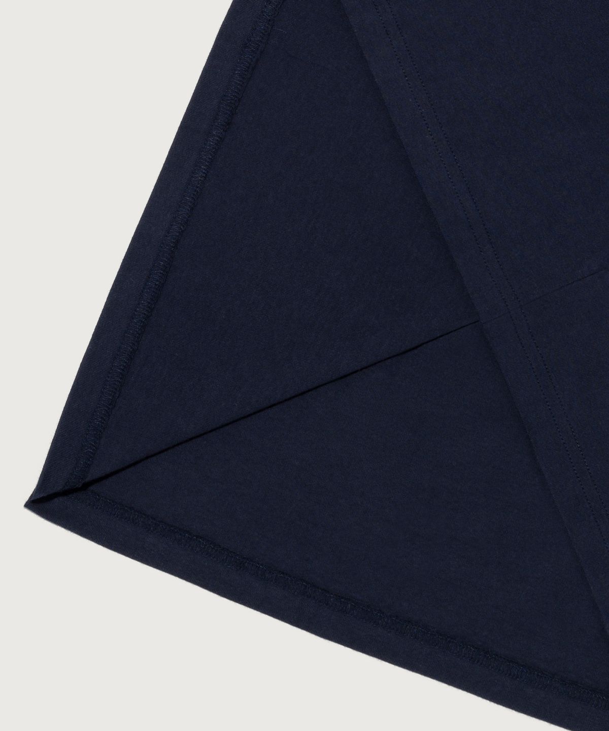 챔피온(CHAMPION) C로고 UNI 포켓 반팔 티셔츠 Navy