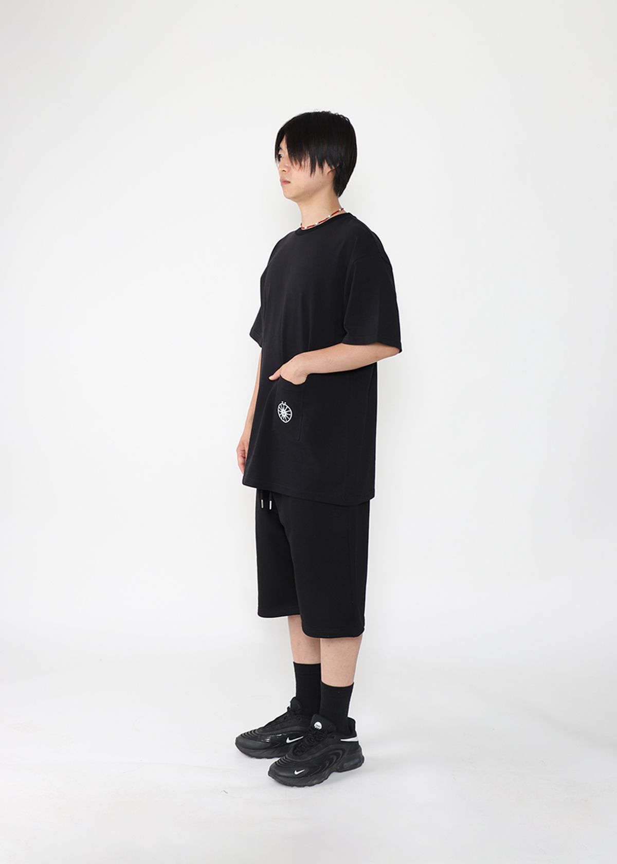 도톤(DOTON) POCKET OVERSIZED T-SHIRTS(Black)