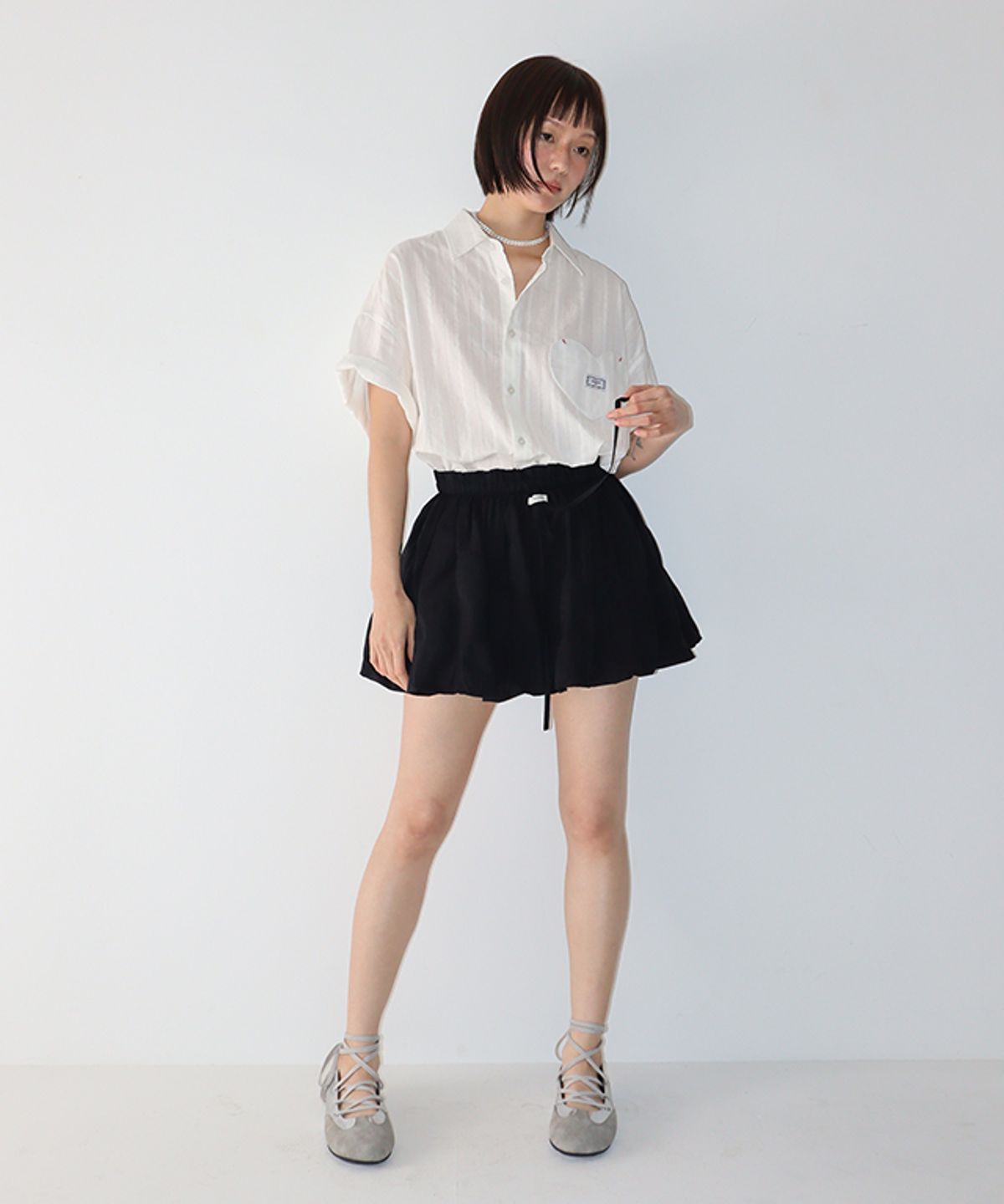 론론(RONRON) AIRY DOT MINI SKIRT BLACK
