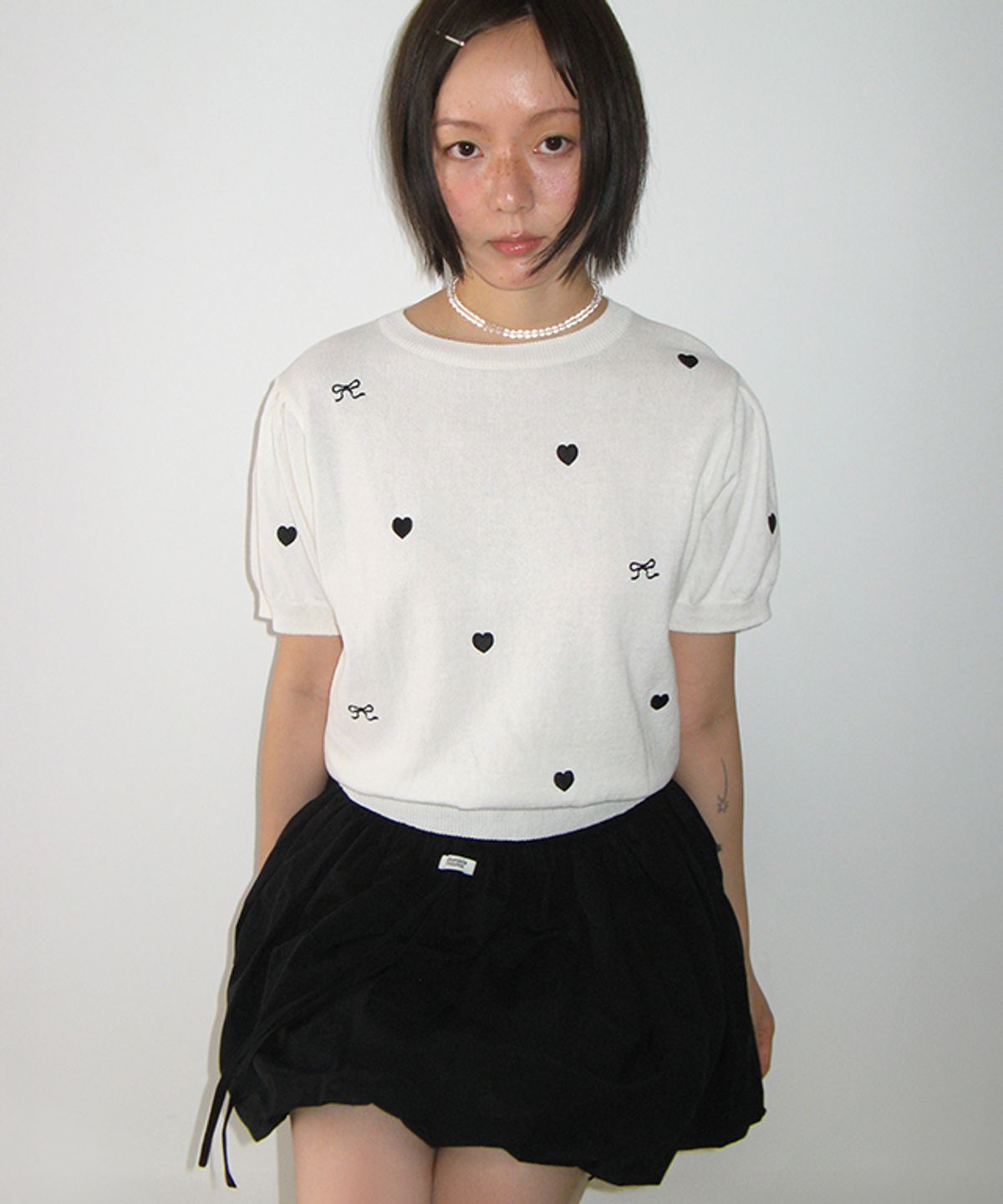론론(RONRON) AIRY DOT MINI SKIRT BLACK