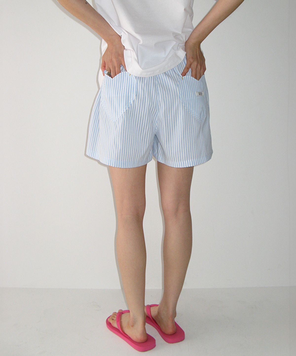 론론(RONRON) HEART POCKET TRUNK SHORT PANTS BLUE STRIPE