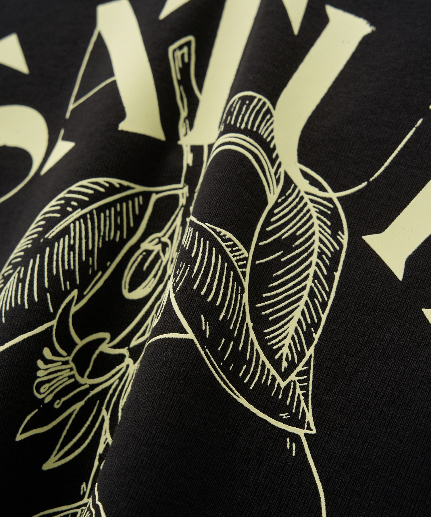 【SATUR】 (W) Citron Crop Slim Fit T-Shirt  /追跡付 MUSINSA | SATUR (W) Citron Crop Slim Fit Short Sleeve T