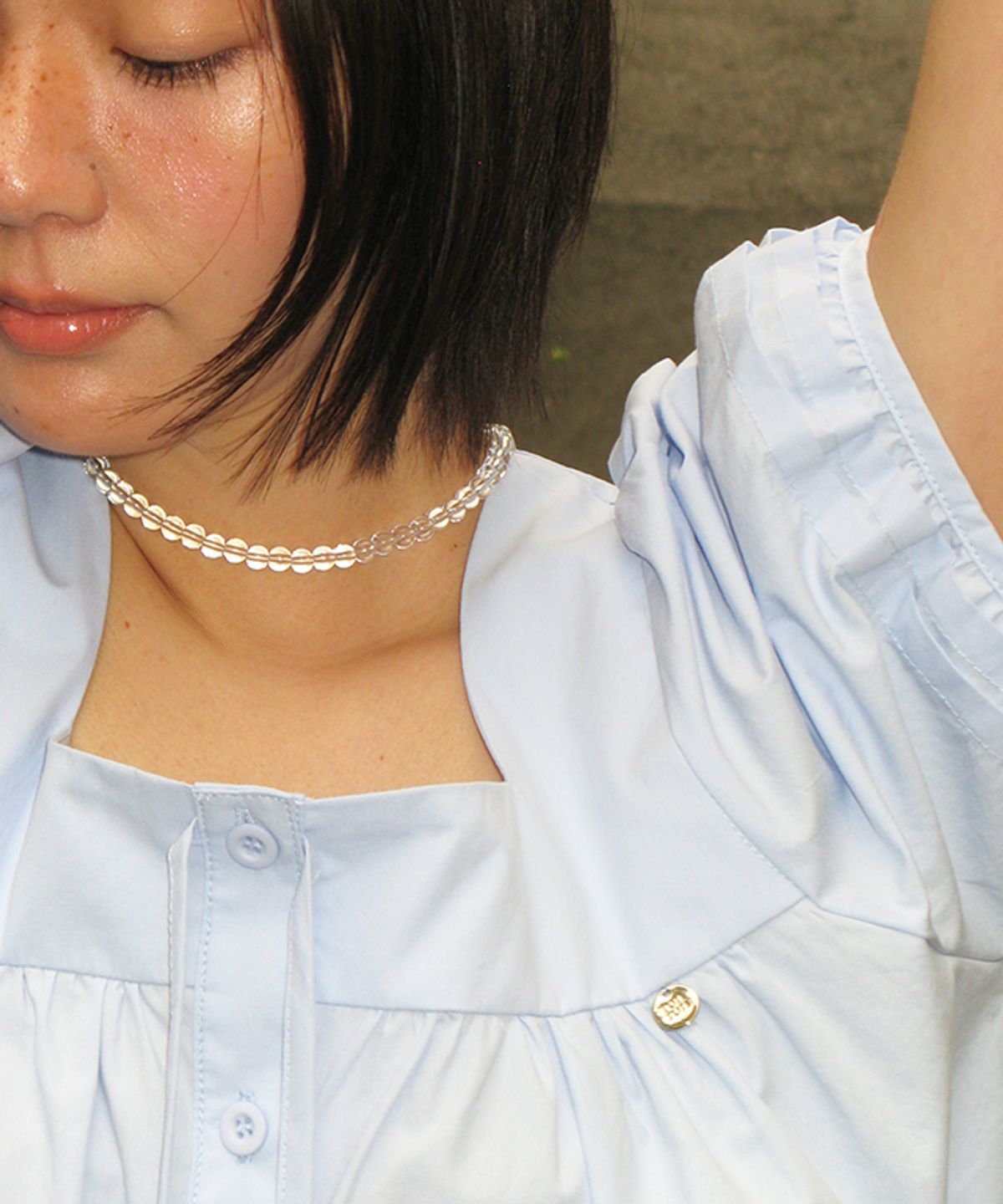 론론(RONRON) TIE DETAIL BUTTON BLOUSE SOFT BLUE