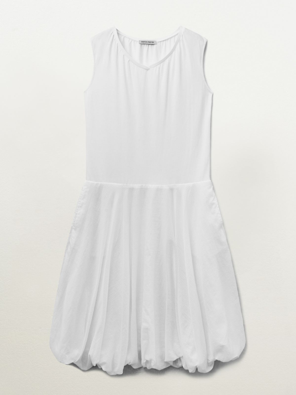 피브스피브스(PEEVES PEEVES) Shirred V-Neck Volume Dress / White