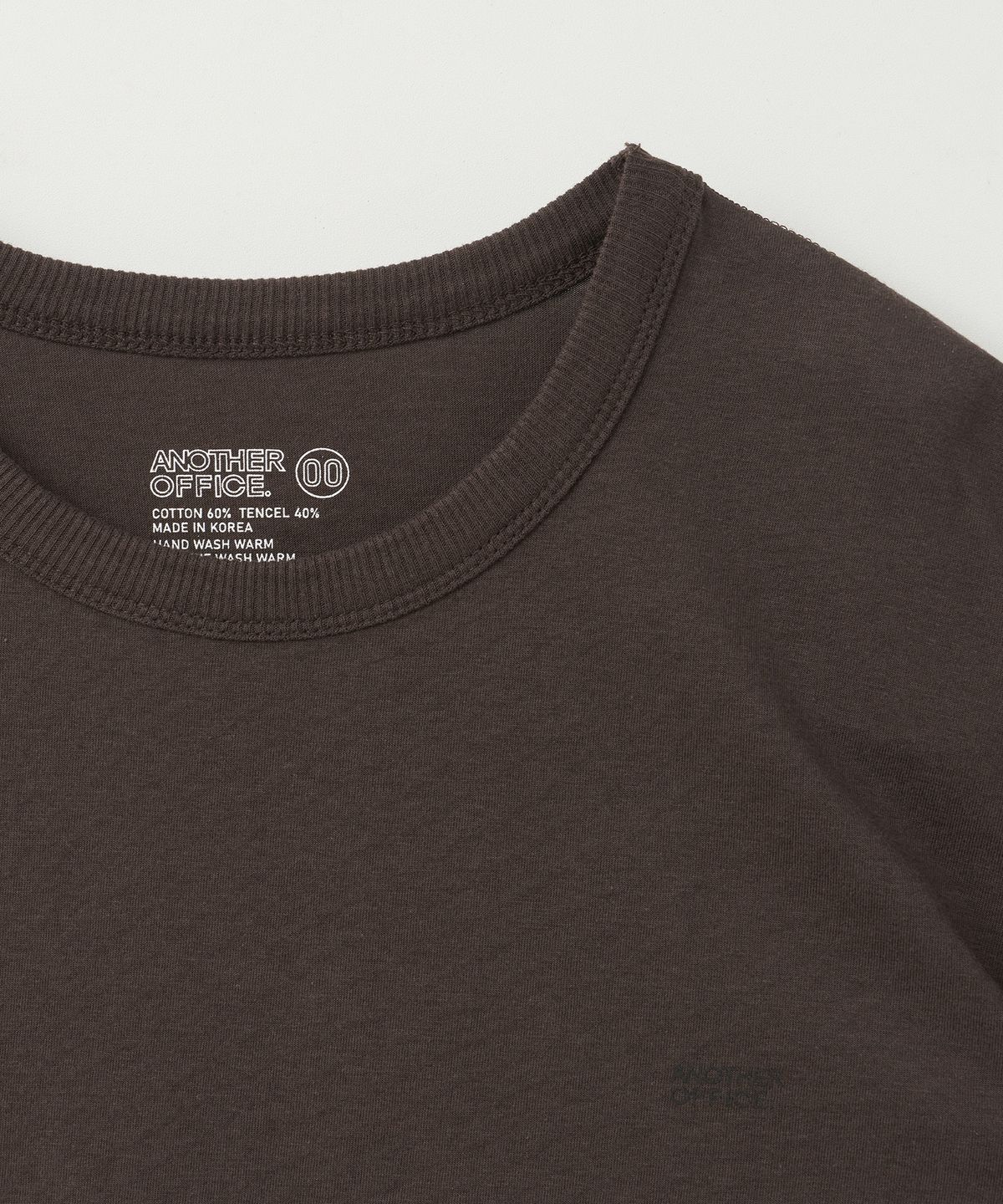 어나더오피스 우먼(ANOTHER OFFICE WOMEN) w. Weekly Tee (Brown)