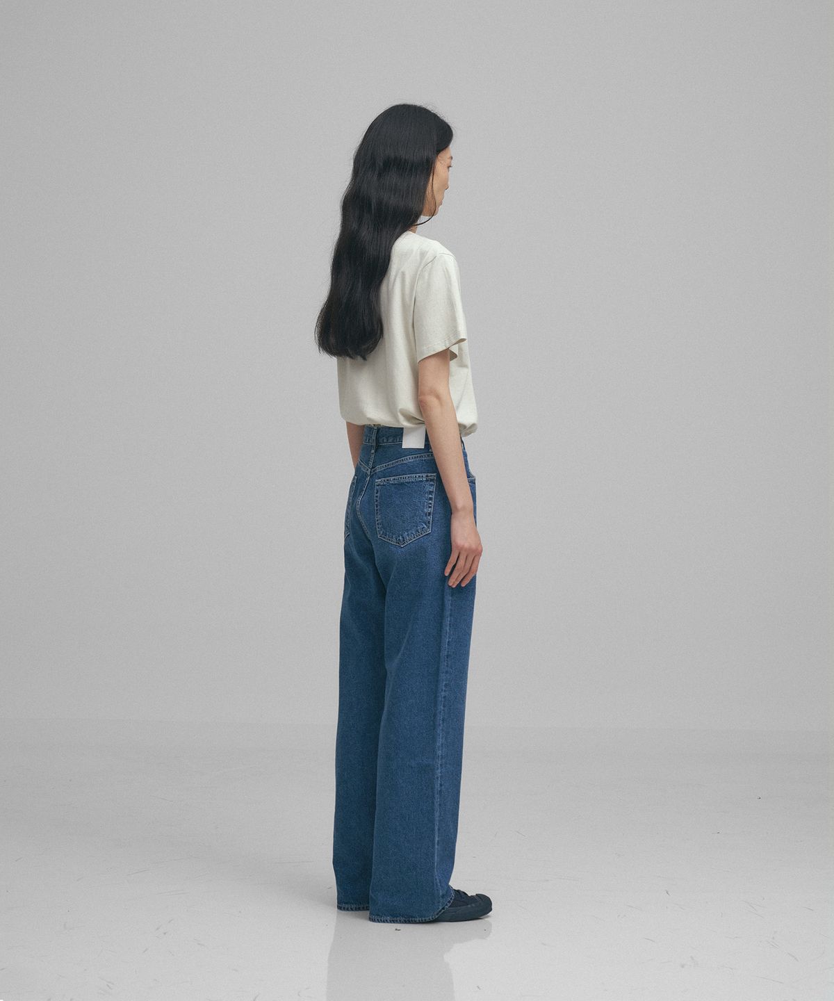 어나더오피스 우먼(ANOTHER OFFICE WOMEN) w. Courtney Jeans (Deep Blue)