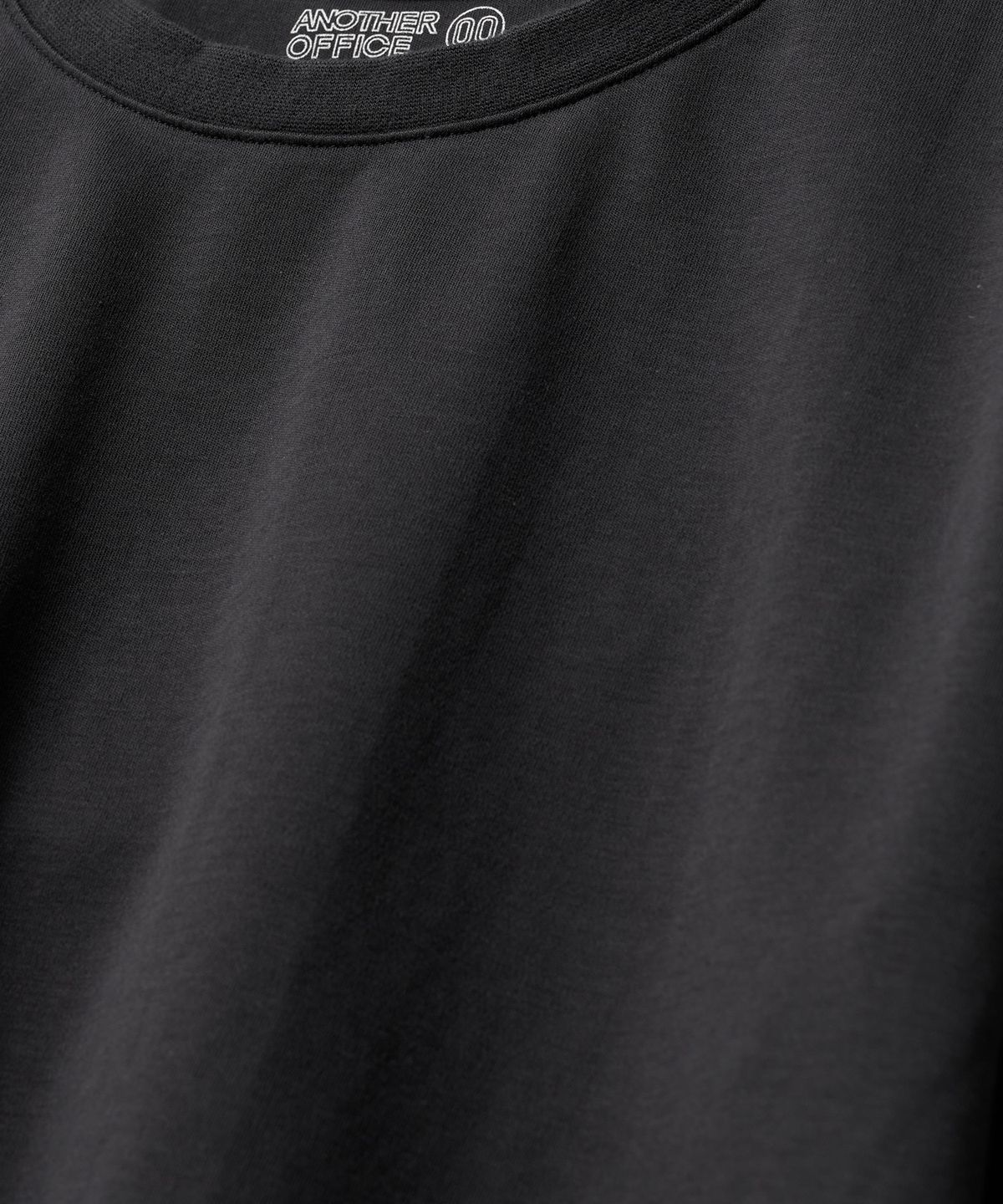 어나더오피스 우먼(ANOTHER OFFICE WOMEN) w. Basis Tee (Sumi)