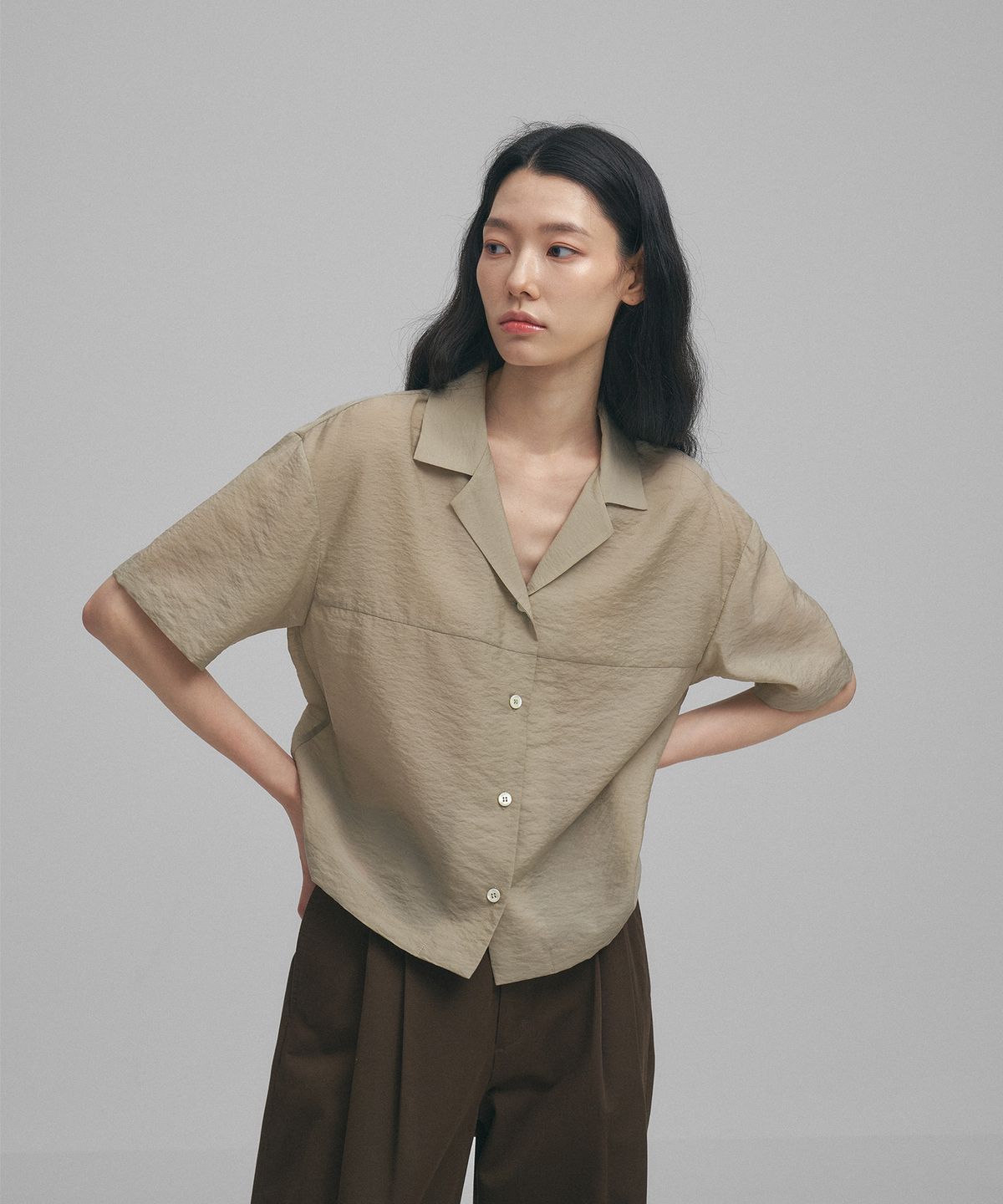 어나더오피스 우먼(ANOTHER OFFICE WOMEN) w. Reverb Shirt (Sage Gray)