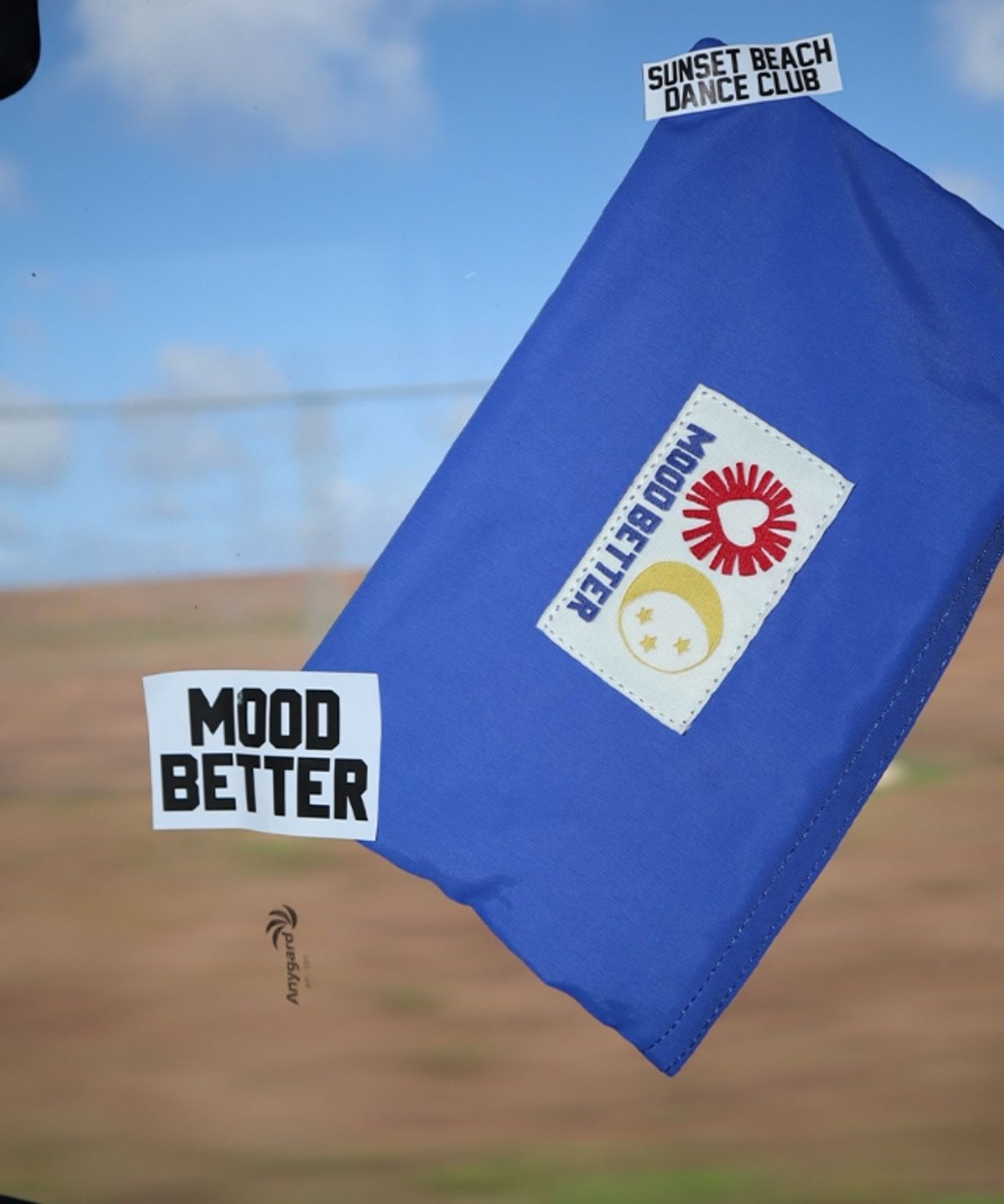 무드베러(MOODBETTER) LABEL POUCH BLUE