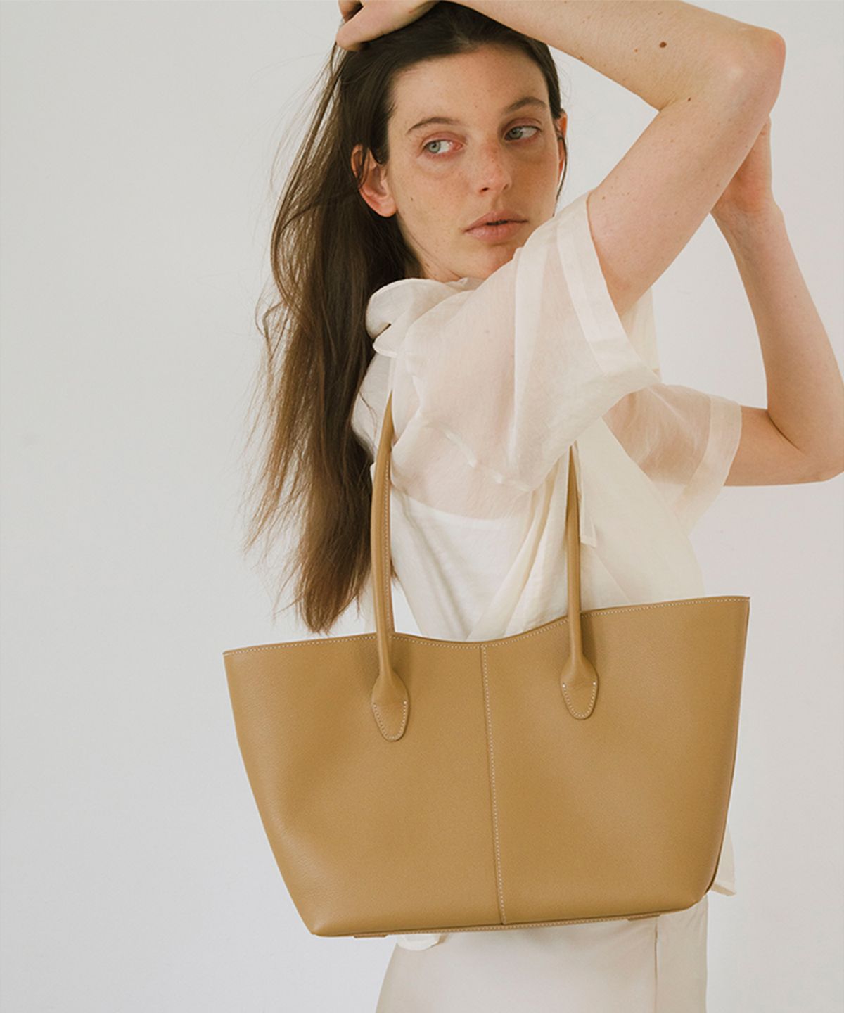 누포티(NUPORTY) Maia bag (Sesame Biscuit)