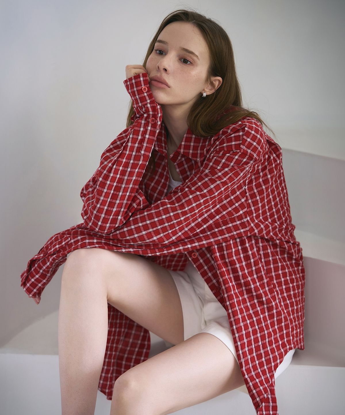 하이파이브(HYFVE) 시어서커 체크 오버핏 셔츠
