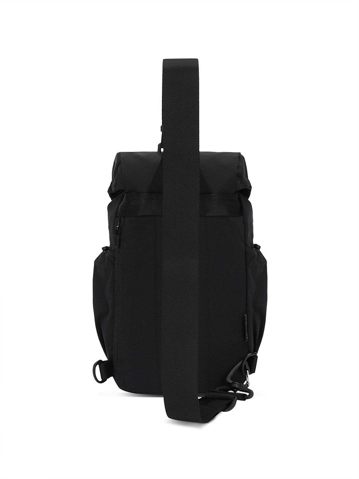 디스커버리 익스페디션(DISCOVERY EXPEDITION) 리프트 플랩 슬링백 (BLACK)