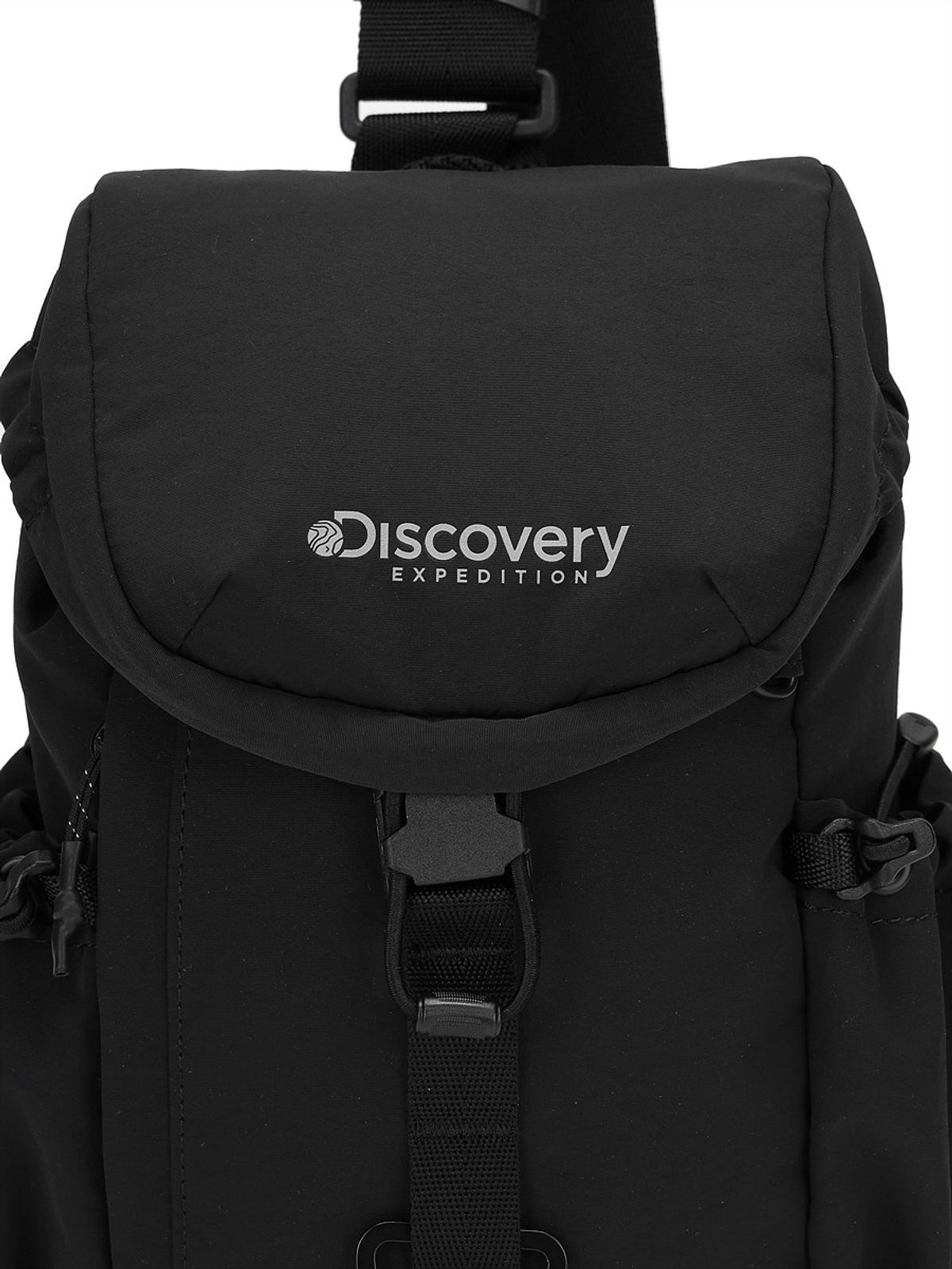 디스커버리 익스페디션(DISCOVERY EXPEDITION) 리프트 플랩 슬링백 (BLACK)