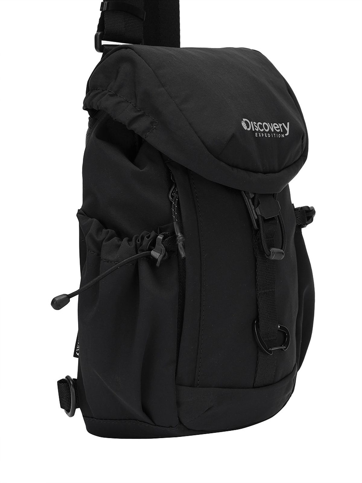디스커버리 익스페디션(DISCOVERY EXPEDITION) 리프트 플랩 슬링백 (BLACK)