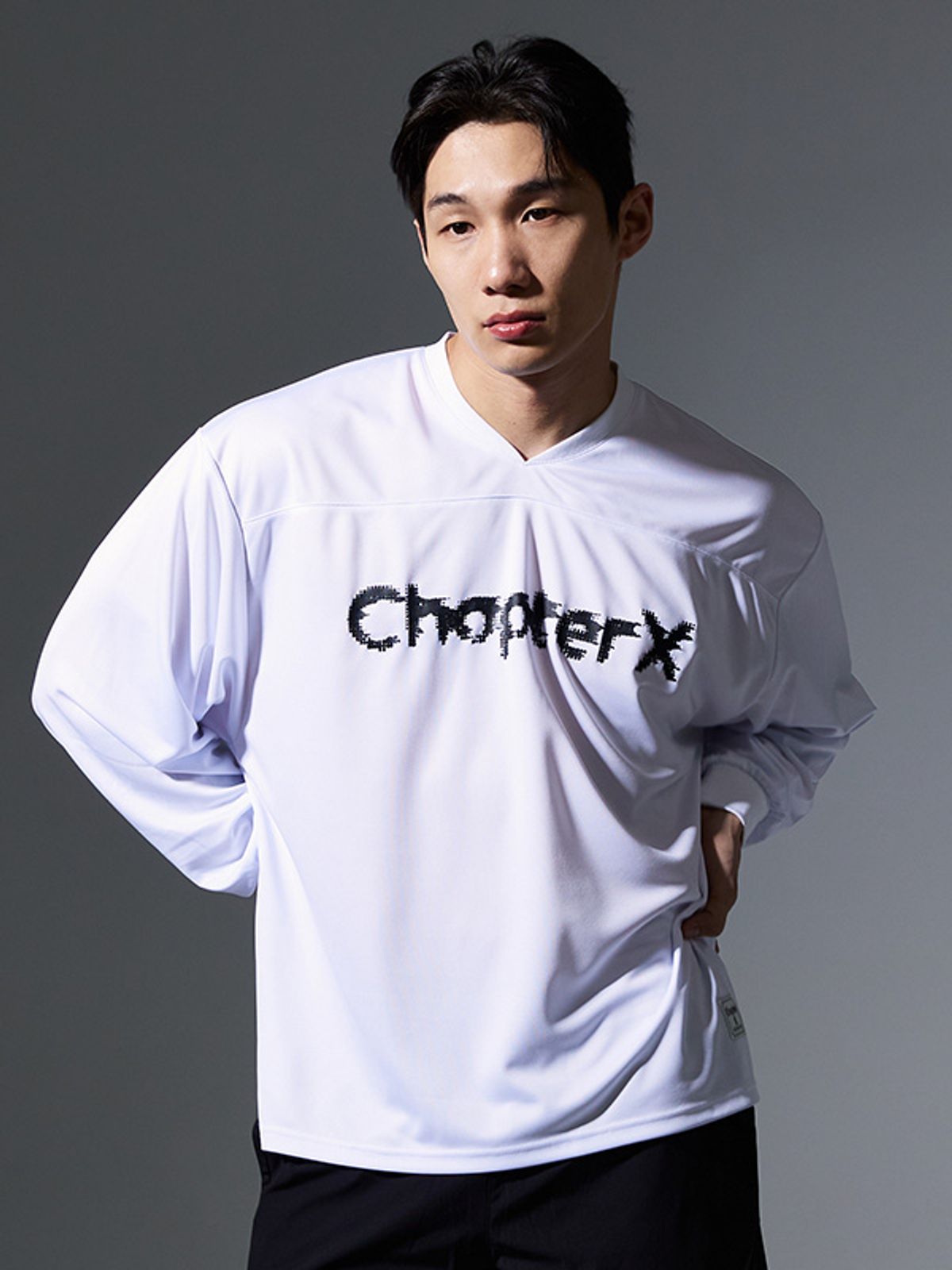 챕터엑스(CHAPTER.X) 쿨링 아메리칸 풋볼 롱 슬리브 (White)
