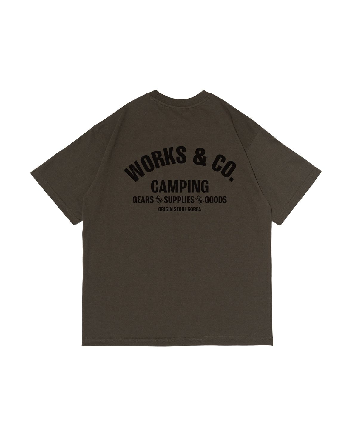 웍스앤코(WORKS & CO.) 시그니처 로고 반팔티셔츠 (카키)