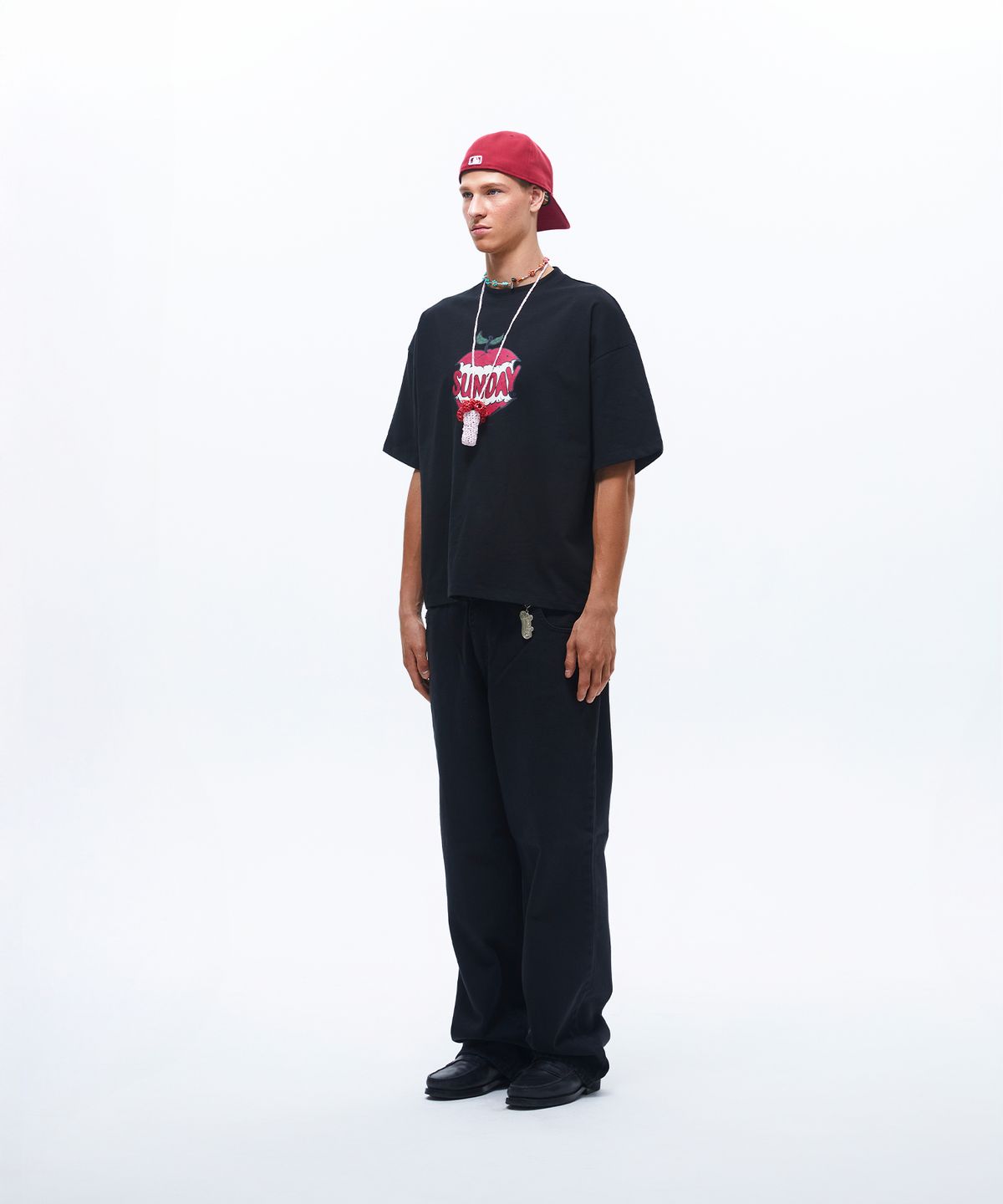 선데이후르츠마켓(SUNDAY FRUIT MARKET) SUNDAY APPLE TEE BLACK