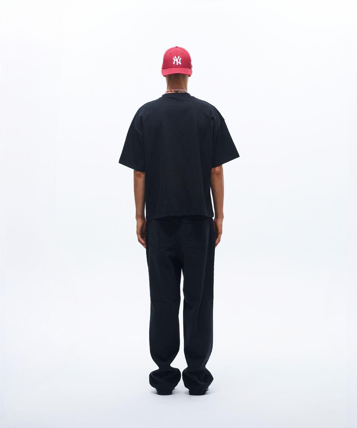 선데이후르츠마켓(SUNDAY FRUIT MARKET) SUNDAY APPLE TEE BLACK