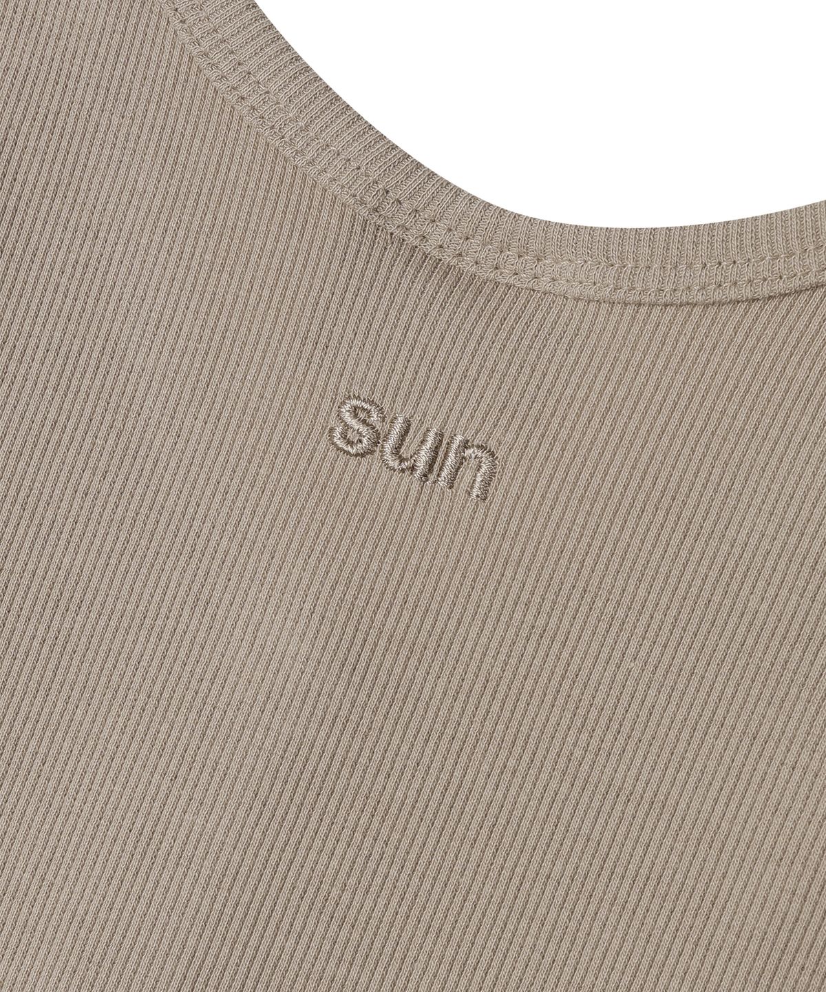 선데이후르츠마켓(SUNDAY FRUIT MARKET) W) BUTTON SLEEVELESS BEIGE