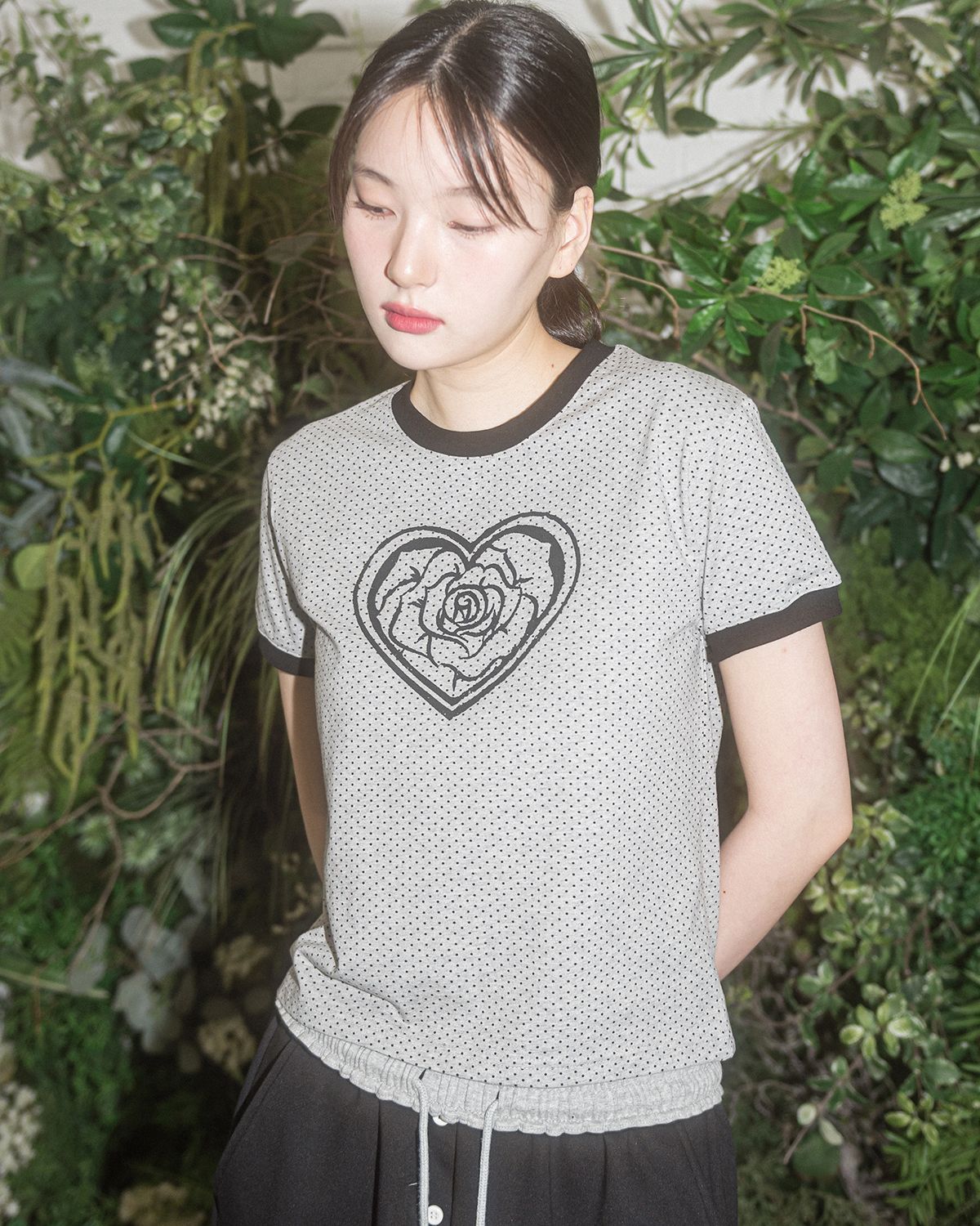 해비즘(HAVISM) HEART ROSE DOT RINGER S/S TEE(GREY) - 사이즈 & 후기 | 무신사