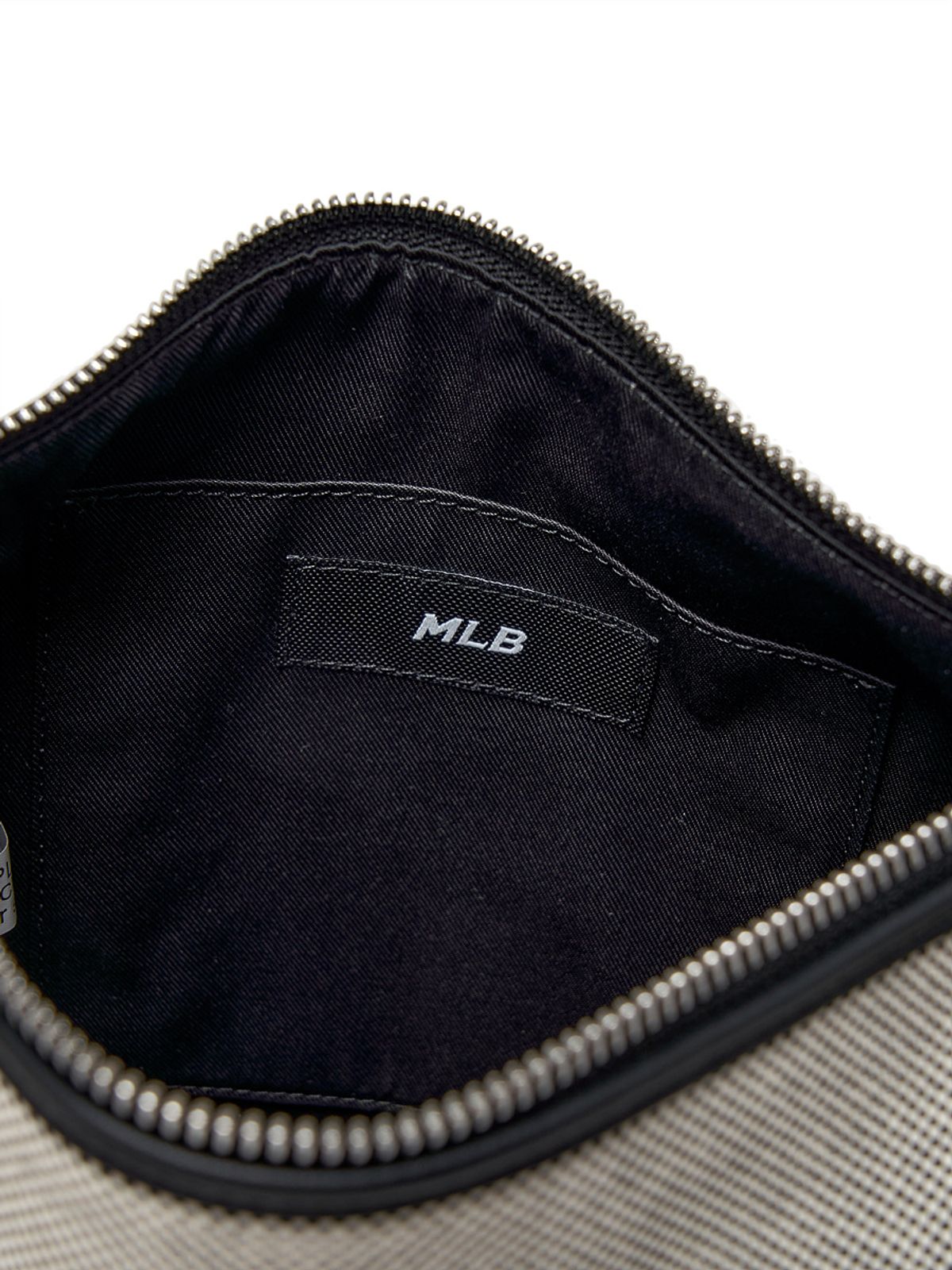 엠엘비(MLB) 베이직 캔버스 버킷백 NY (Black)
