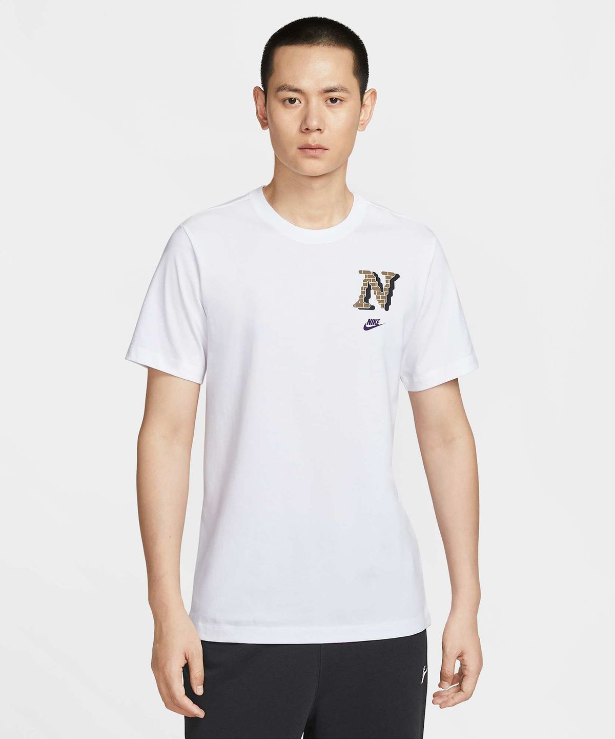 나이키(NIKE) 스포츠웨어 티셔츠 M - 화이트 / HQ9165-100