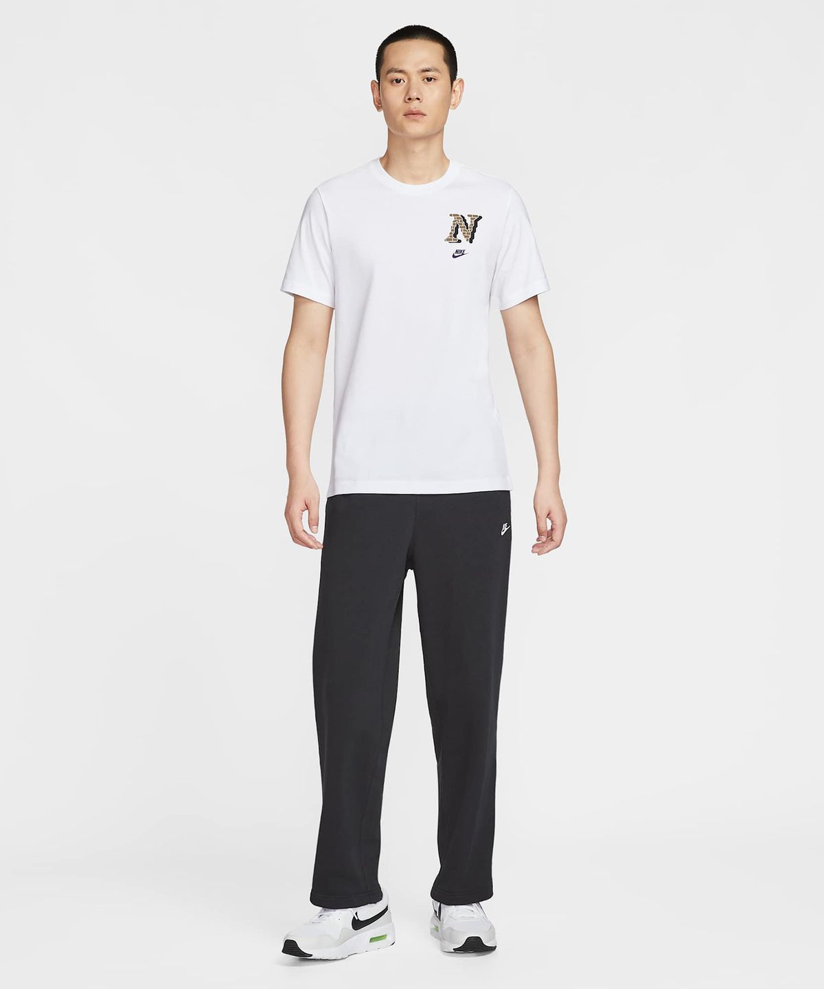 나이키(NIKE) 스포츠웨어 티셔츠 M - 화이트 / HQ9165-100