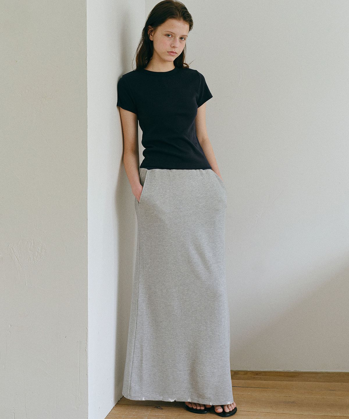 앤니즈(ANDNEEDS) Coast waffle long skirt (melange gray)