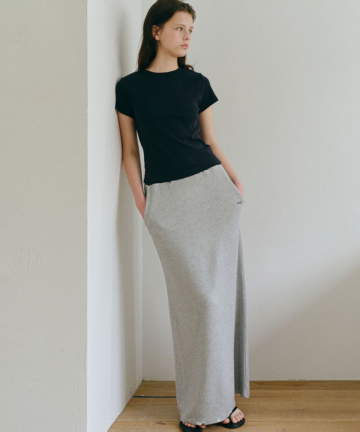 앤니즈(ANDNEEDS) Coast waffle long skirt (melange gray)
