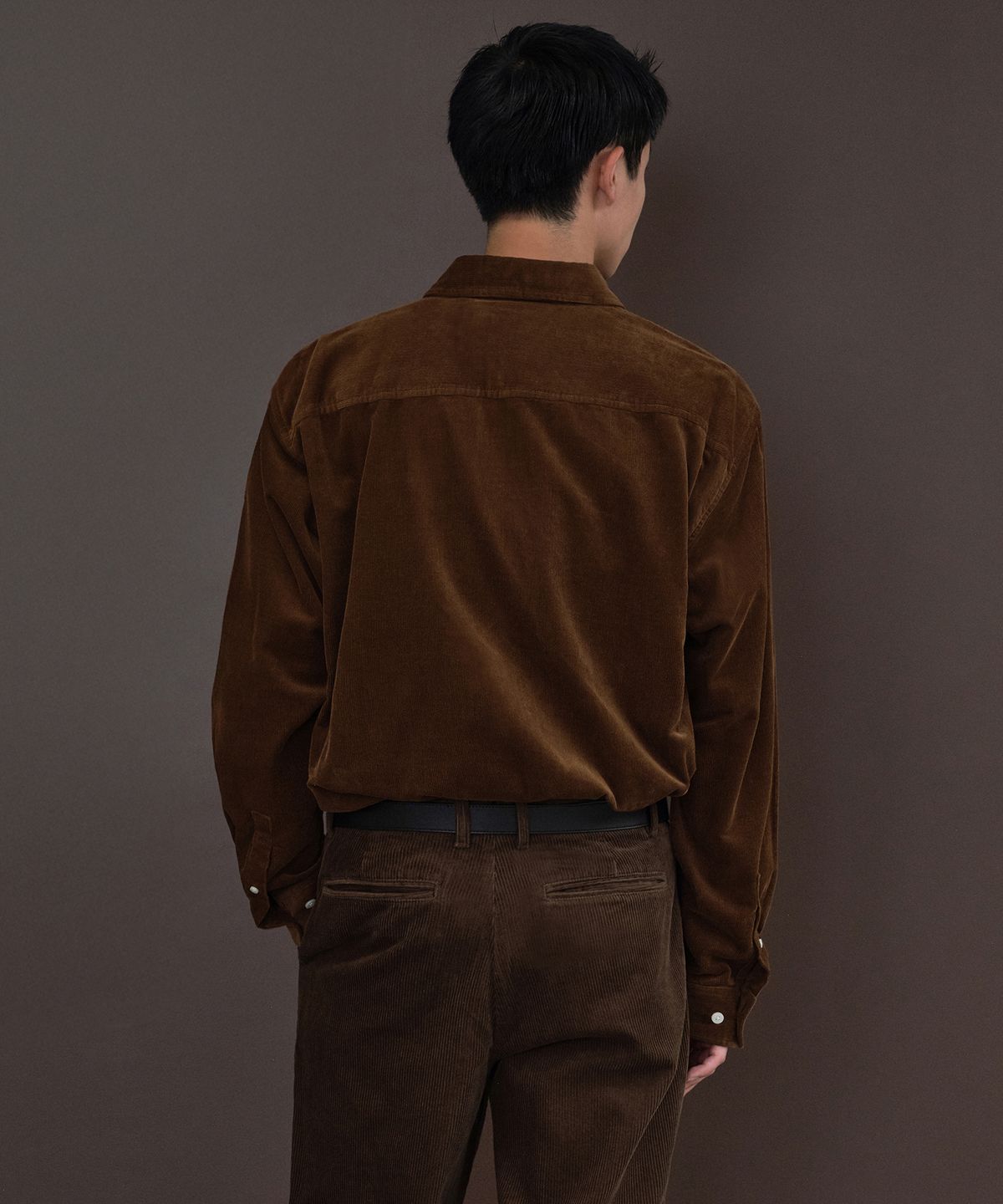 무신사 스탠다드(MUSINSA STANDARD) 릴렉스드 16W 코듀로이 셔츠 [브라운]