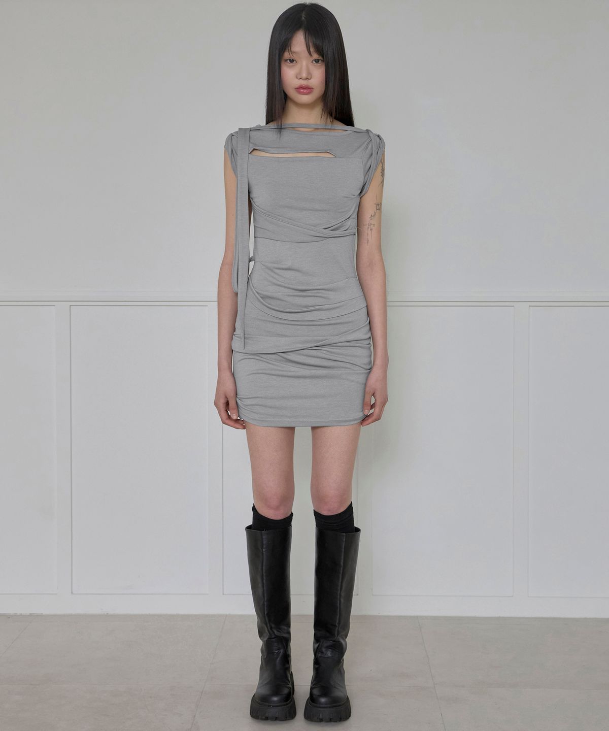 플레어업(FLAREUP) Asymmetrical Draped Strap Roll-Up Dress (FL-171_Gray)