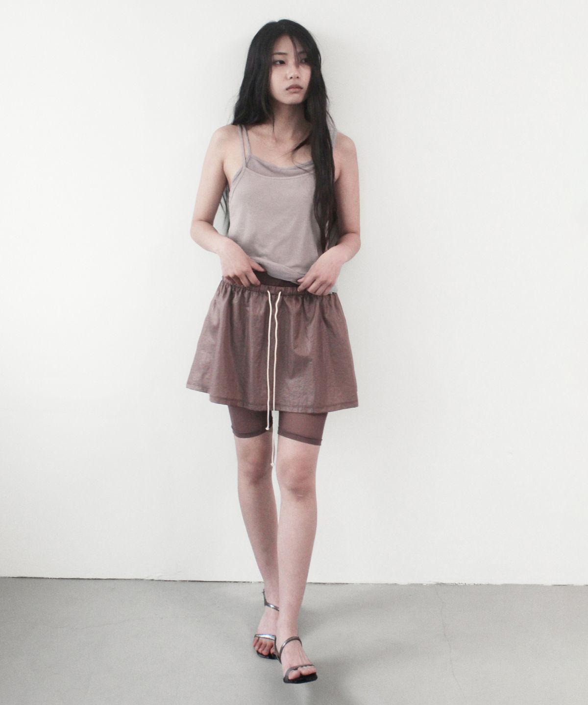 카셀(CACELE) VOLUME MINI SHEER SKIRT, WINE