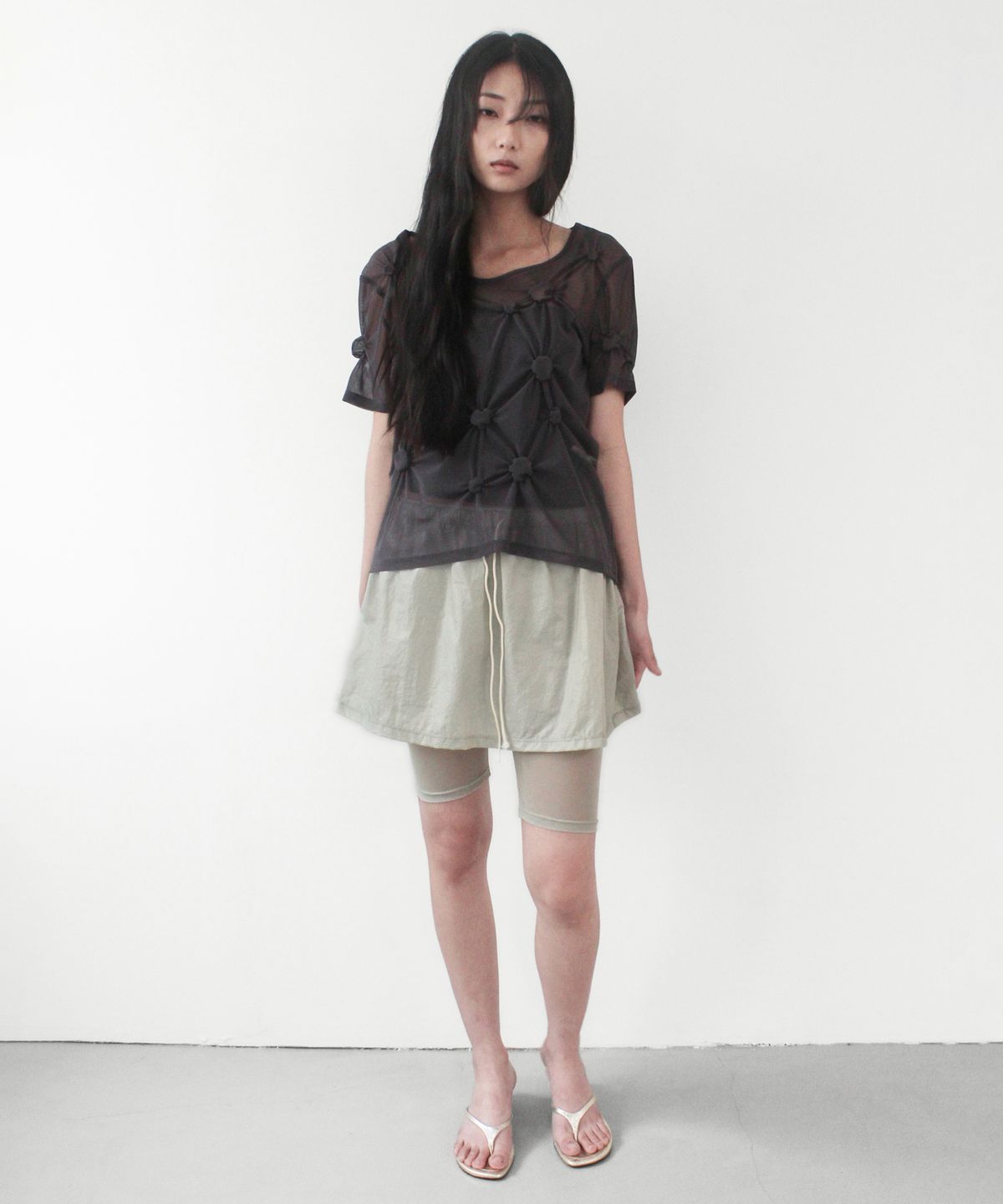 카셀(CACELE) VOLUME MINI SHEER SKIRT, MIST