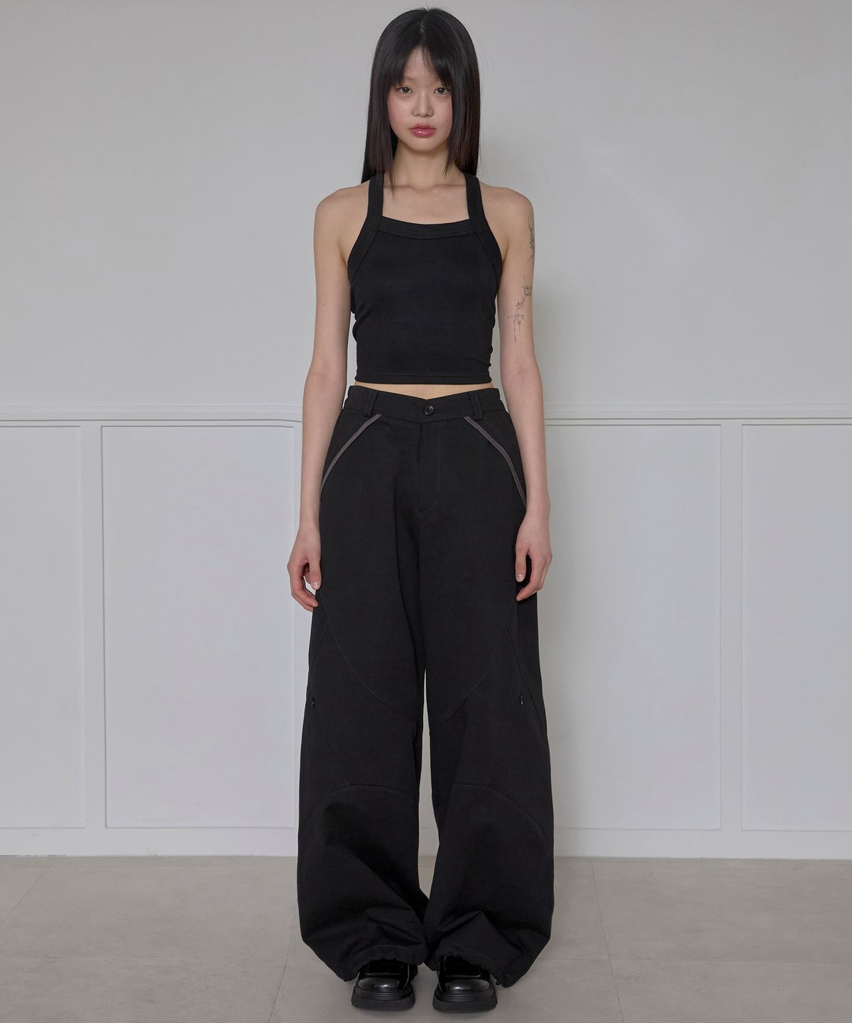 플레어업(FLAREUP) Asymmetrical Wide Pants (FL-253_Black)