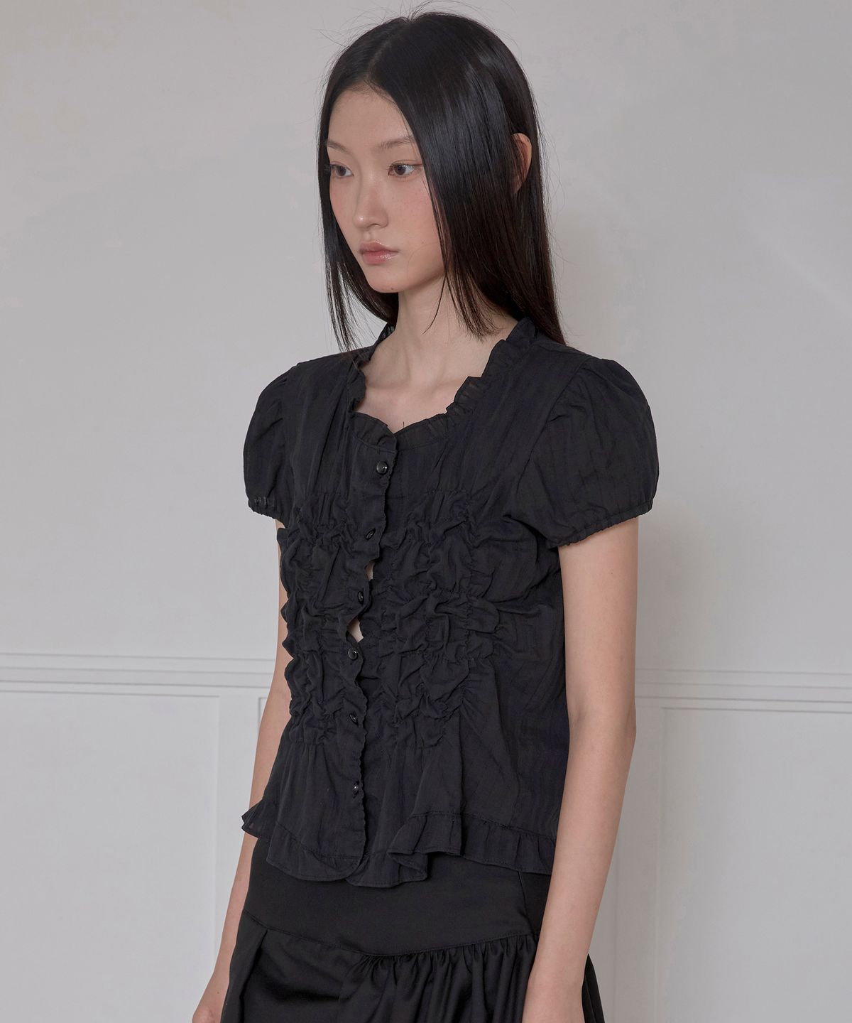 플레어업(FLAREUP) Saya Frill Puff Blouse (FL-180_Black)