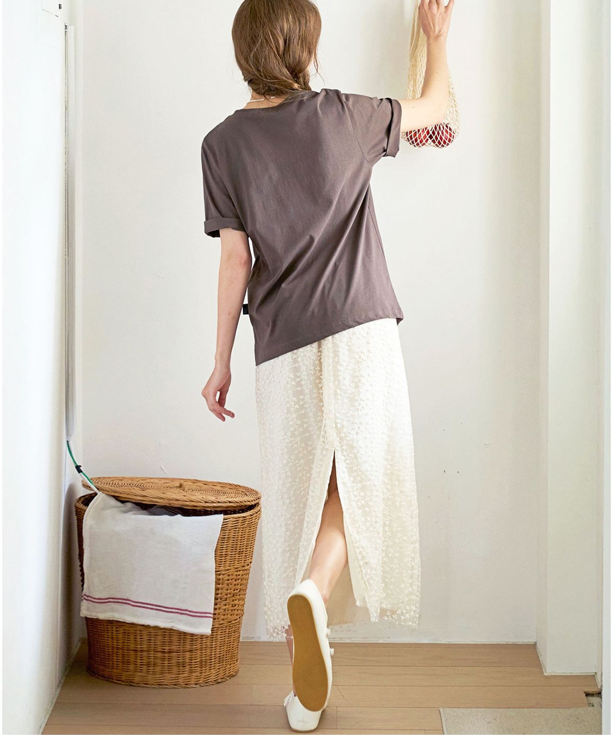 슬로우롤리(SLOWLOLLI) Floral chiffon shirring long skirt - Cream