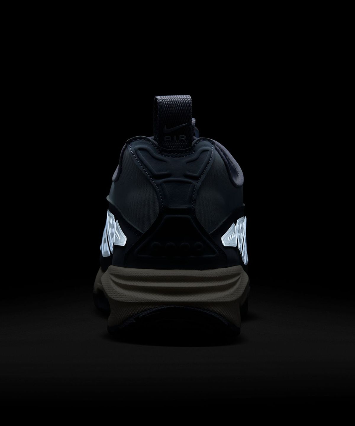 나이키(NIKE) 에어 맥스 SNDR - 슬레이트:세일 / FZ2068-400
