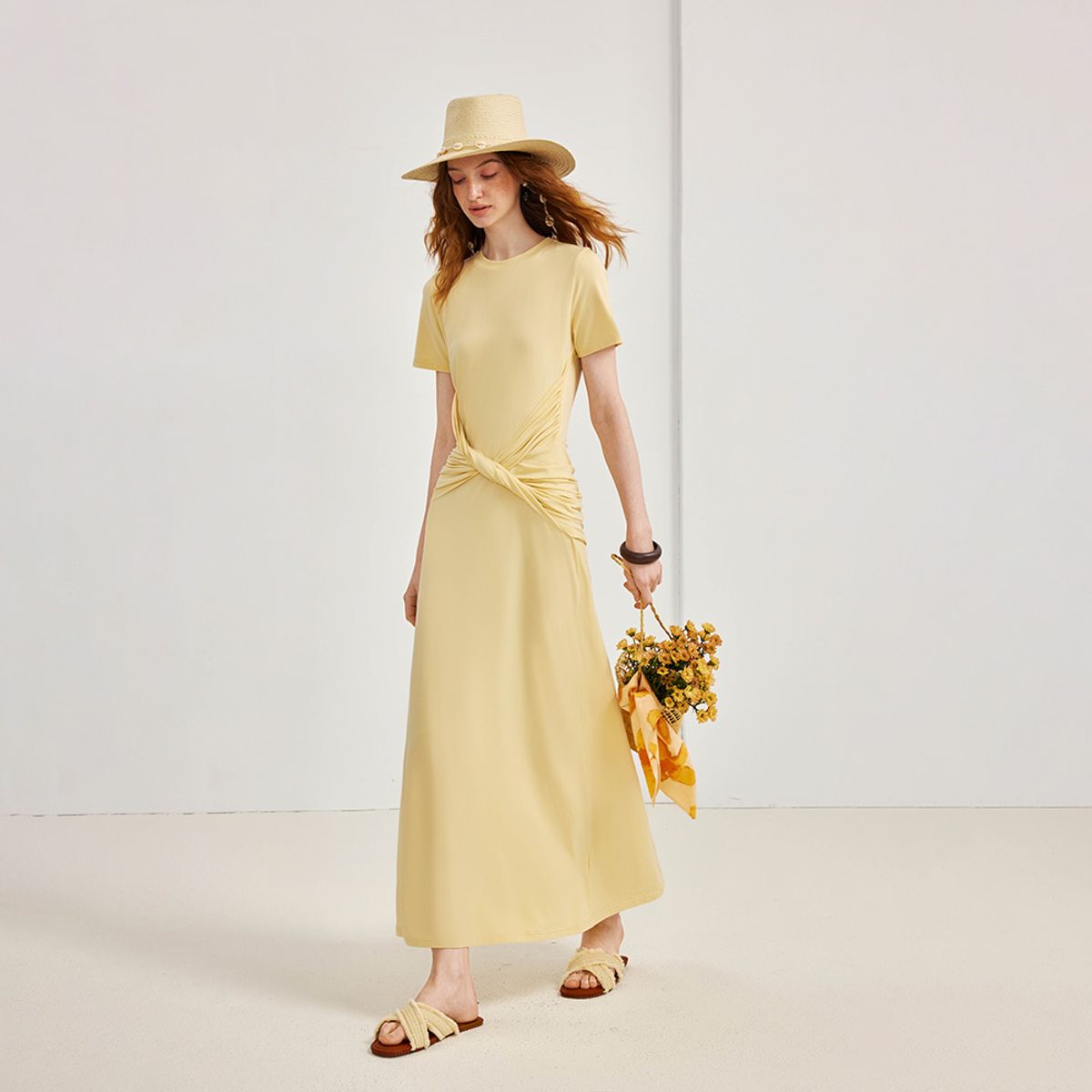 와이와이아이엠(YYIAM) YY_Cinched waist slim pleated dress