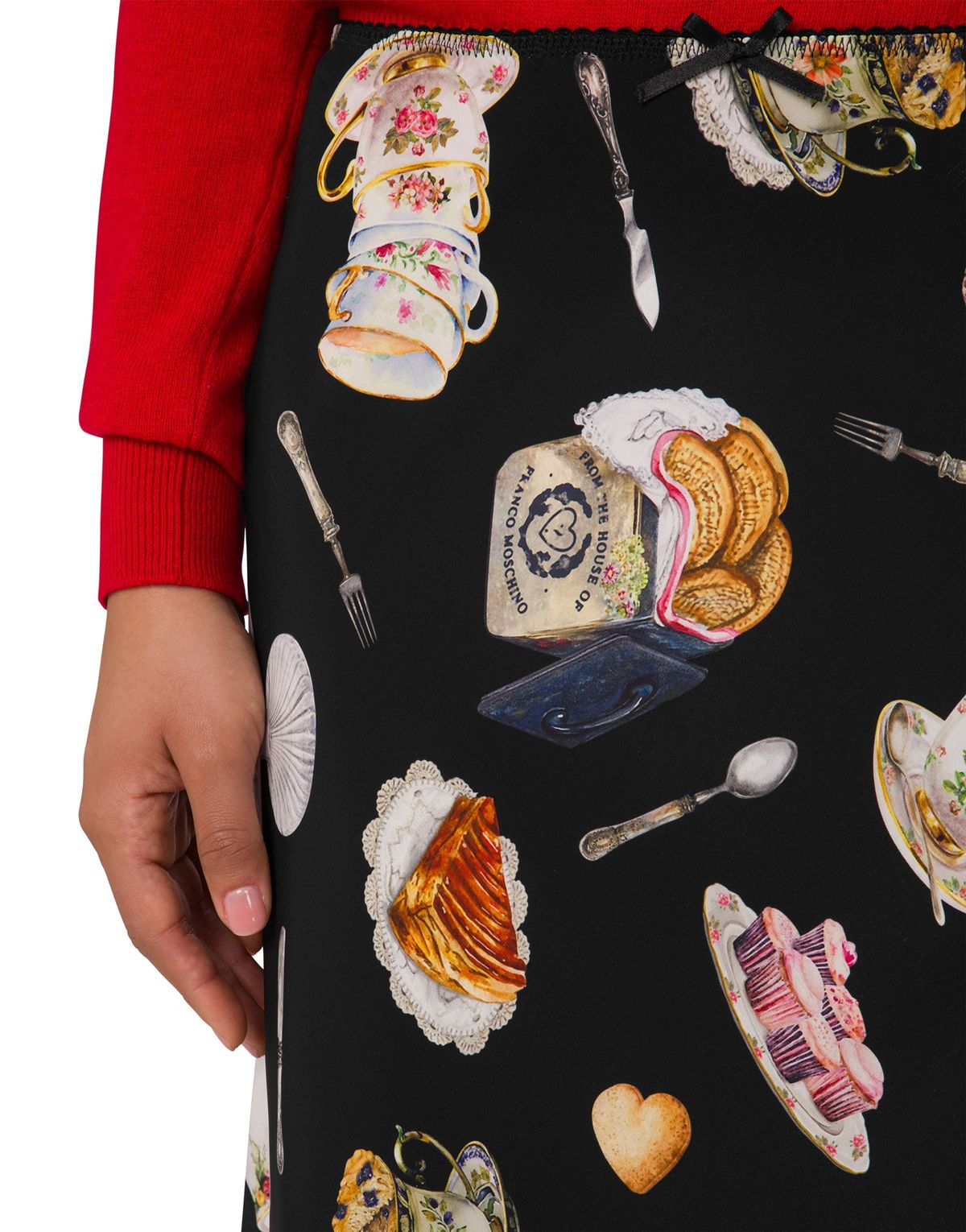 모스키노(MOSCHINO) 티타임 실크 새틴 스커트