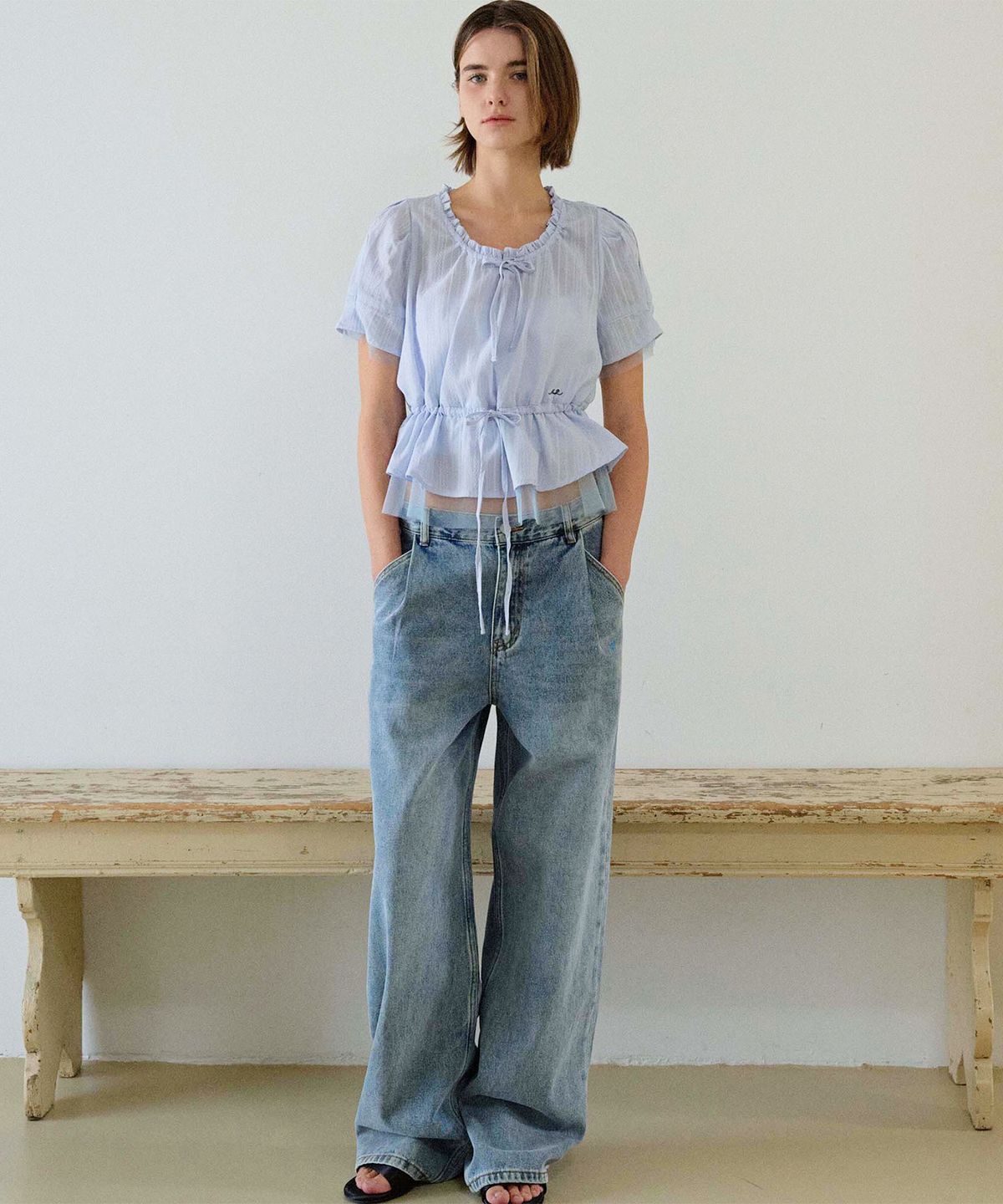 하우스 오브 폰드(HOUSE OF POND) Sheer Layered String Half Blouse_Blue