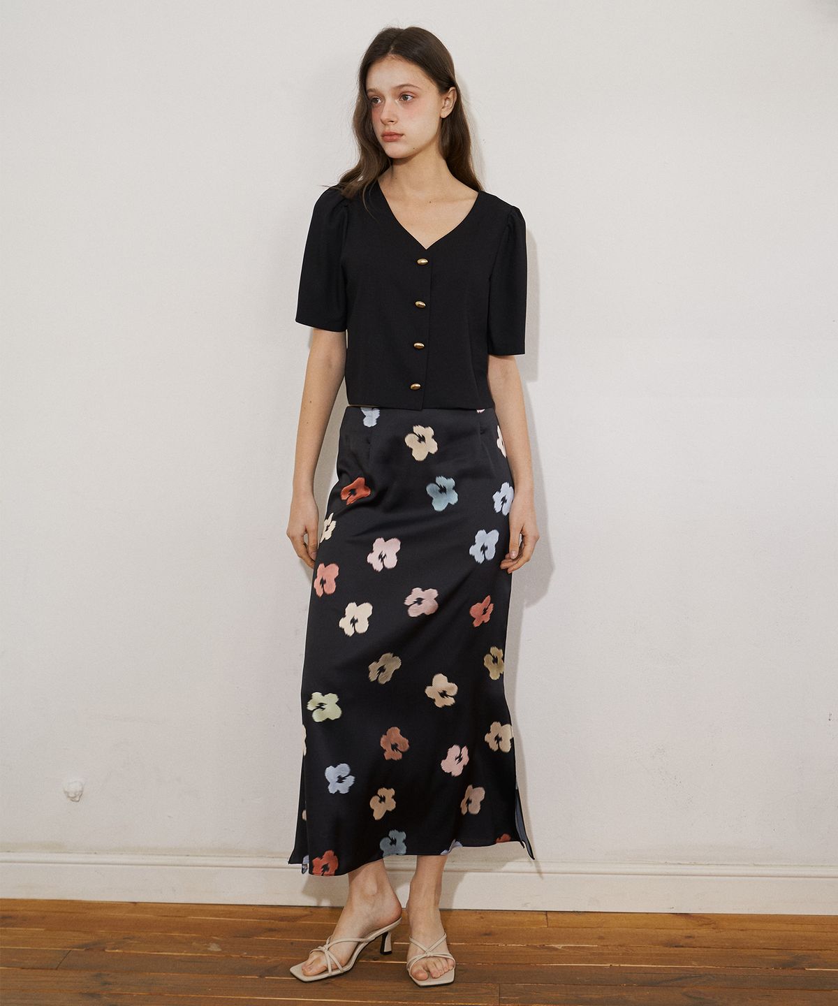 플로브(FLOVE) FLOWER SHEER SET UP SKIRT (BK)