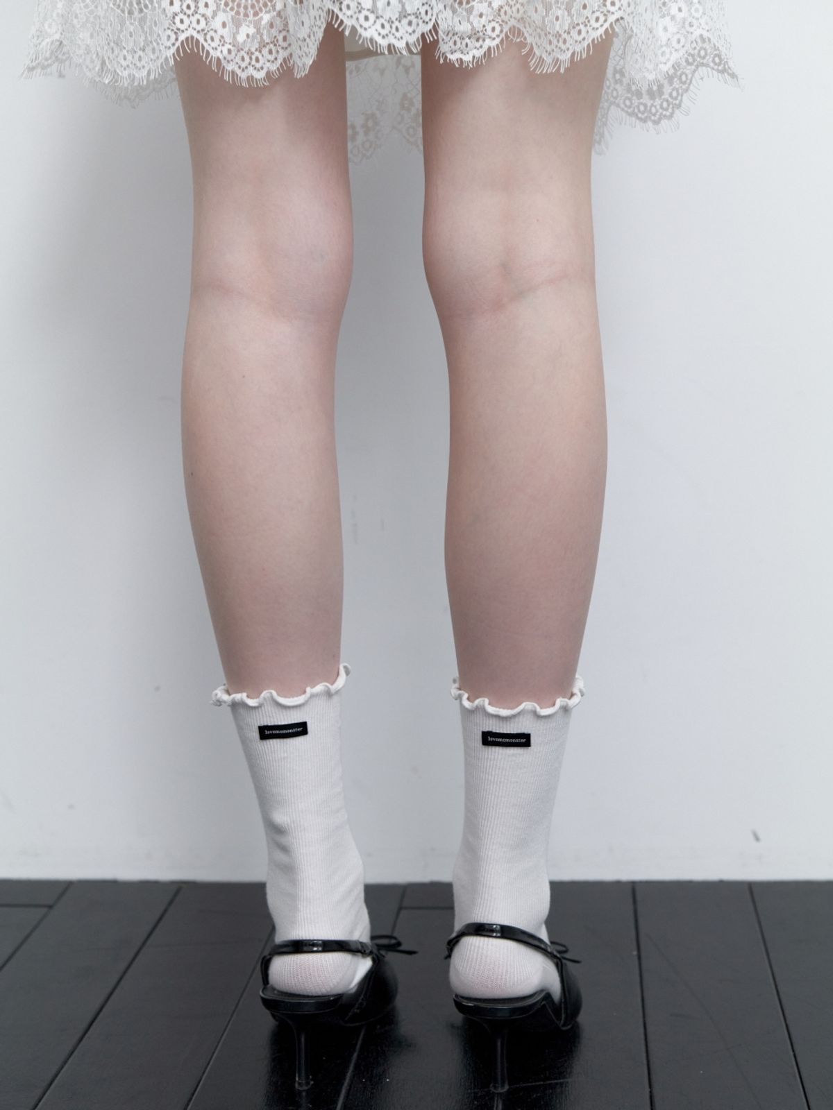 러브미몬스터(LOVE ME MONSTER) Frill Top Middle Socks_2COL (L251MSC030)