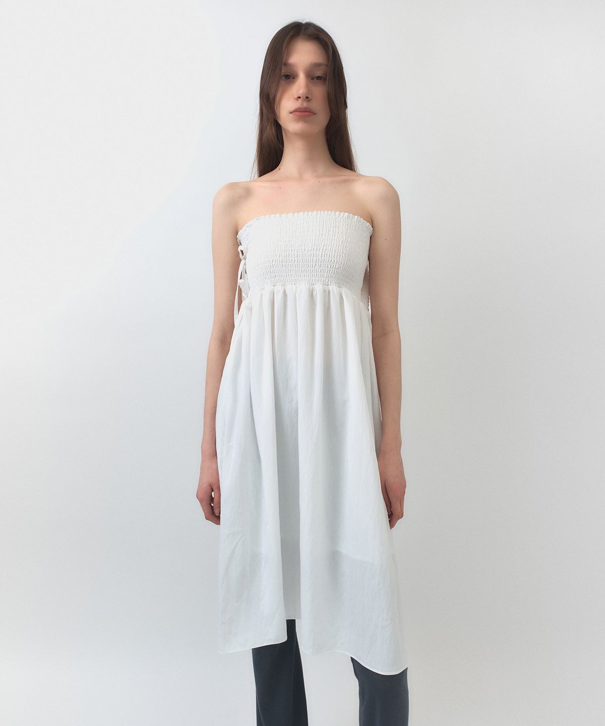 시메트릭 퍼센트(SYMMETRICPERCENT) Smocking Skirt / White