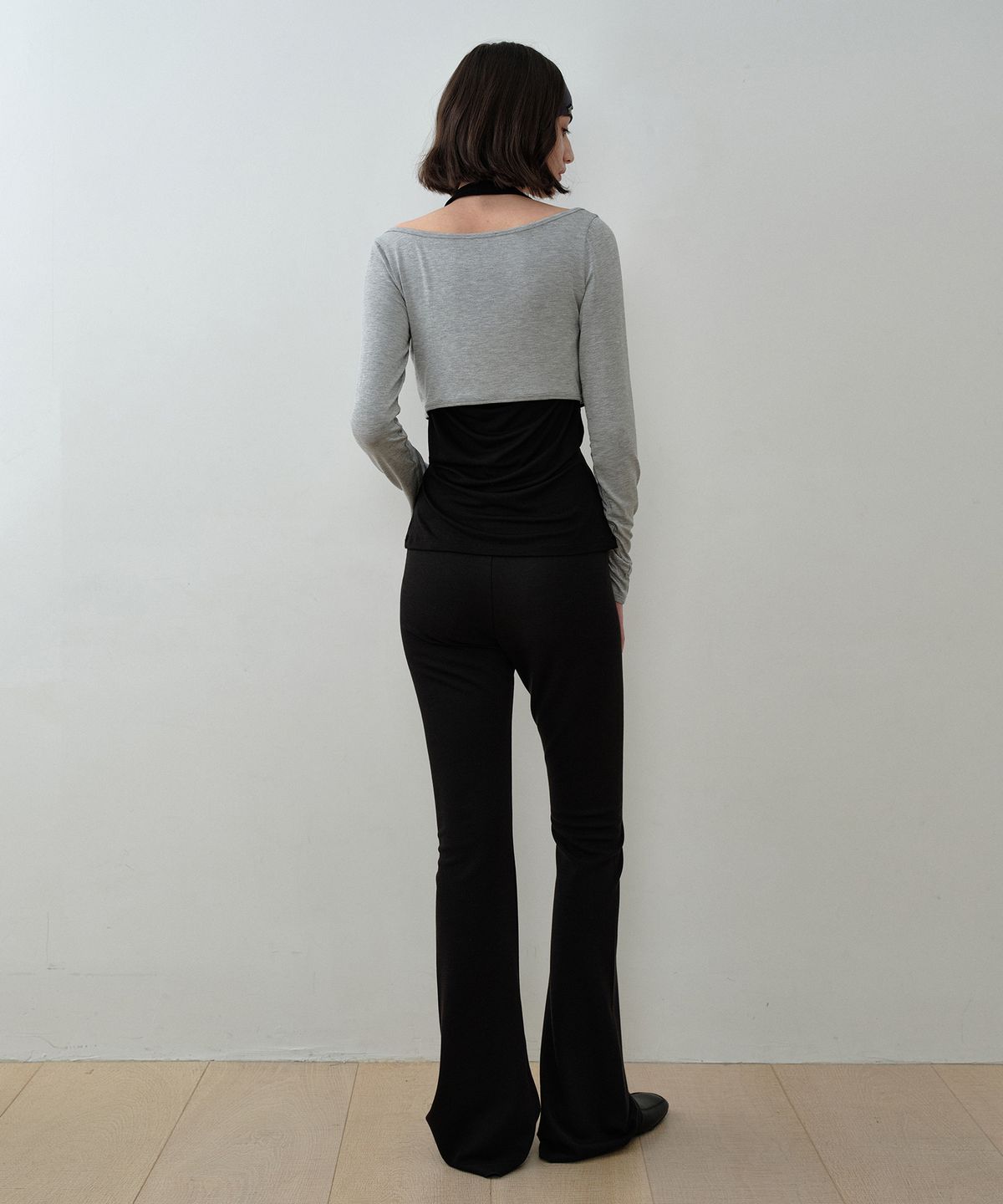 시메트릭 퍼센트(SYMMETRICPERCENT) Flare Cotton Modal Leggings / Black