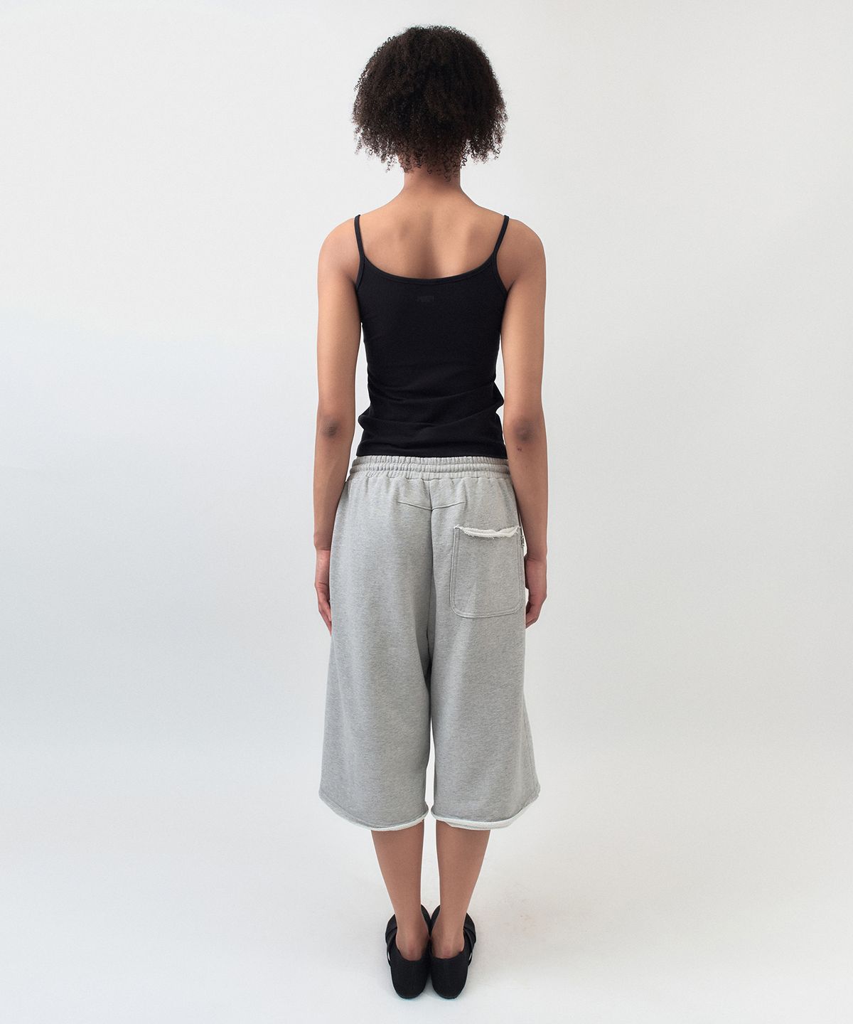 시메트릭 퍼센트(SYMMETRICPERCENT) Ballet Tank Top / Black