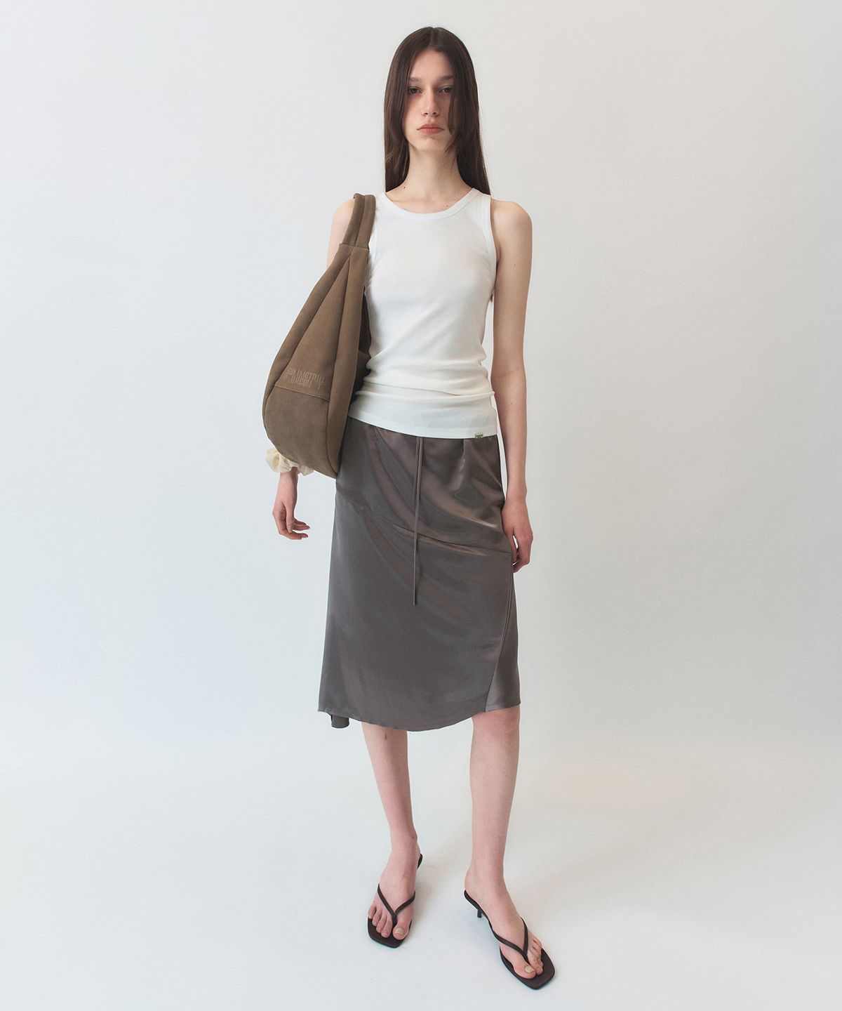 시메트릭 퍼센트(SYMMETRICPERCENT) Chiffon Rib Jersey Sleeveless / Ivory