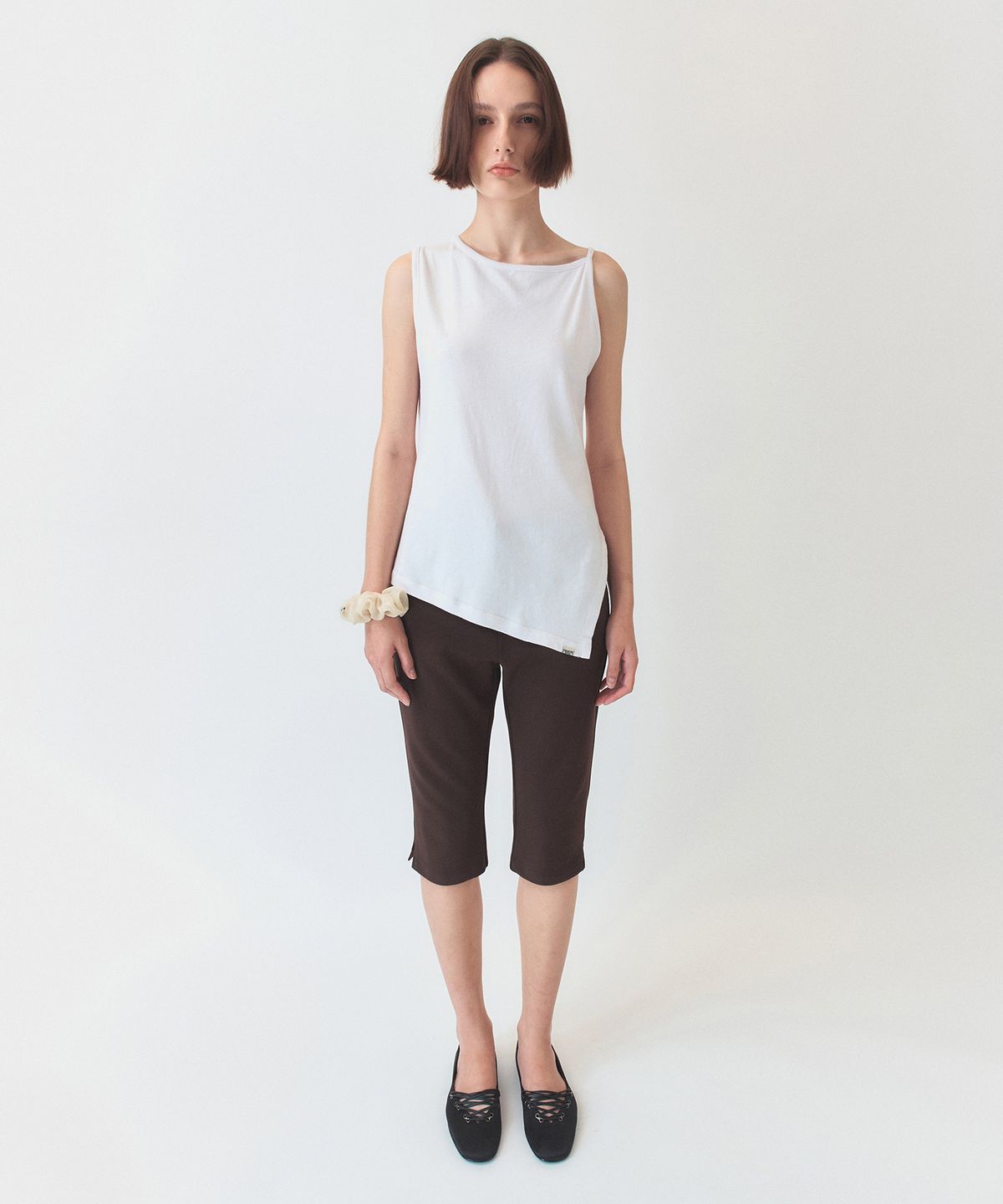 시메트릭 퍼센트(SYMMETRICPERCENT) Cotton Linen Unbalanced Top / White