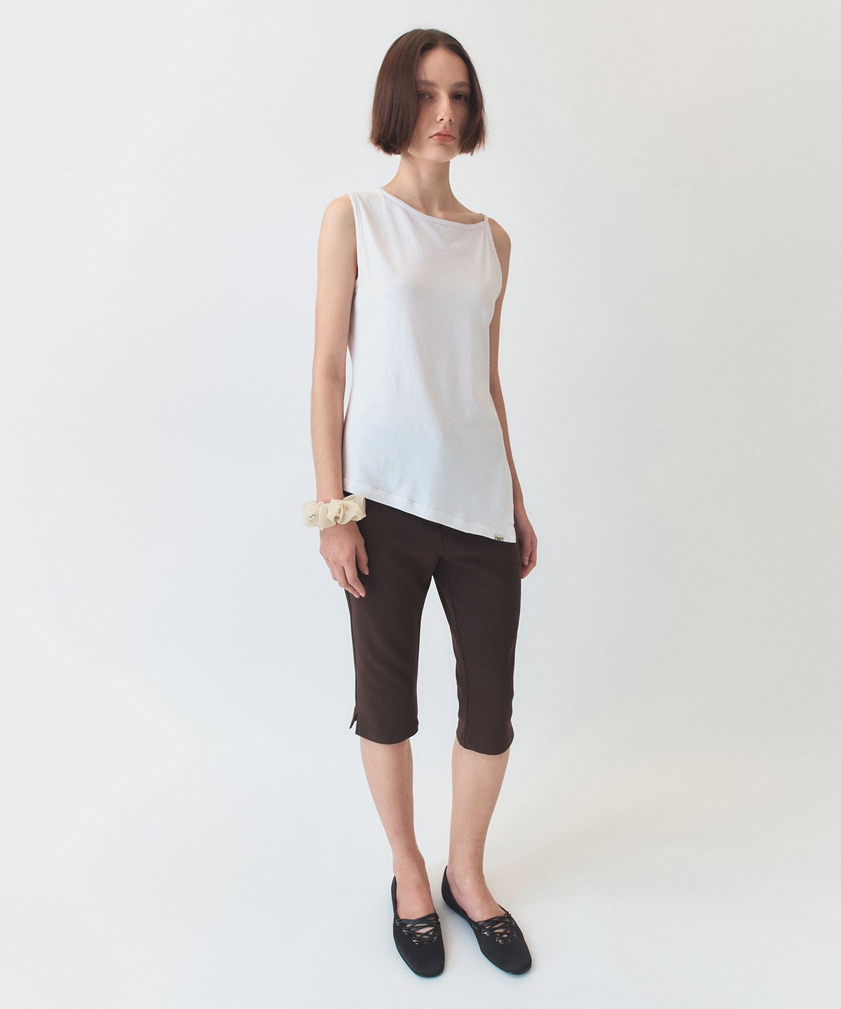 시메트릭 퍼센트(SYMMETRICPERCENT) Cotton Linen Unbalanced Top / White