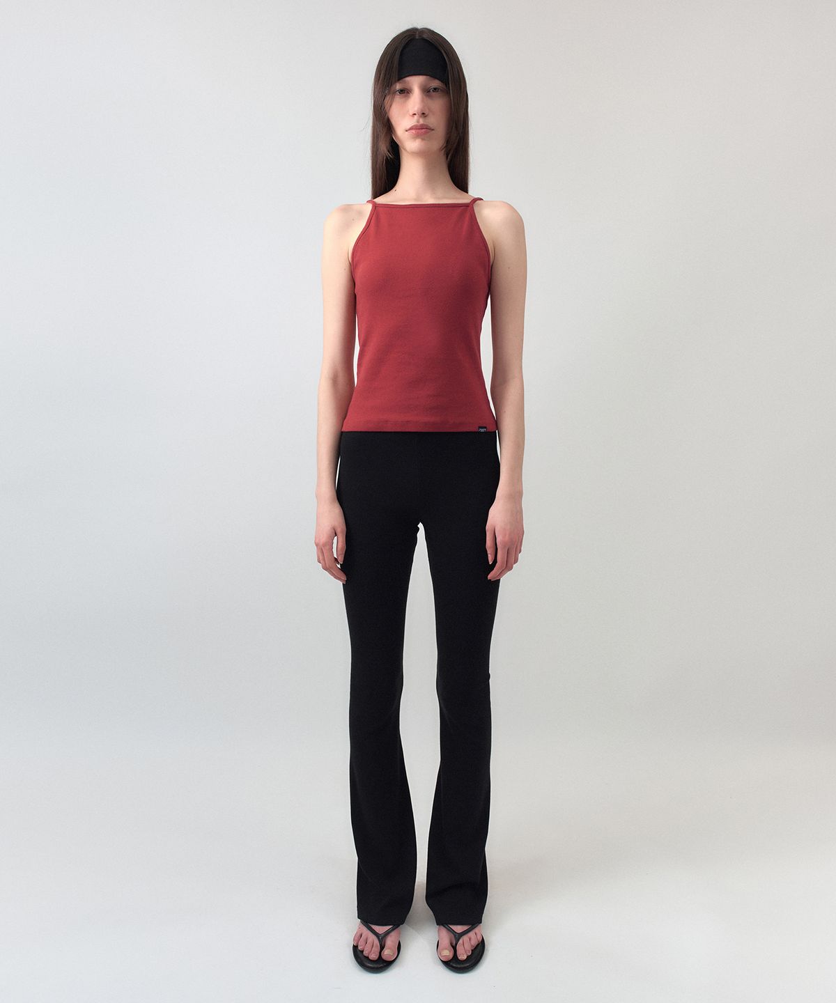 시메트릭 퍼센트(SYMMETRICPERCENT) Square Sleeveless / Red